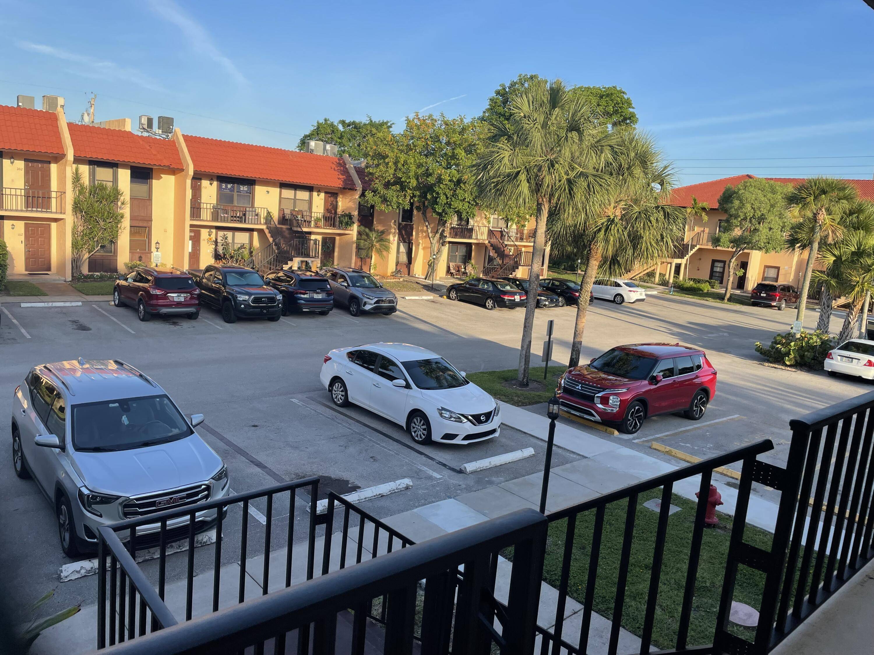 West Palm Beach, FL 33415,5975 Forest Hill BLVD 202