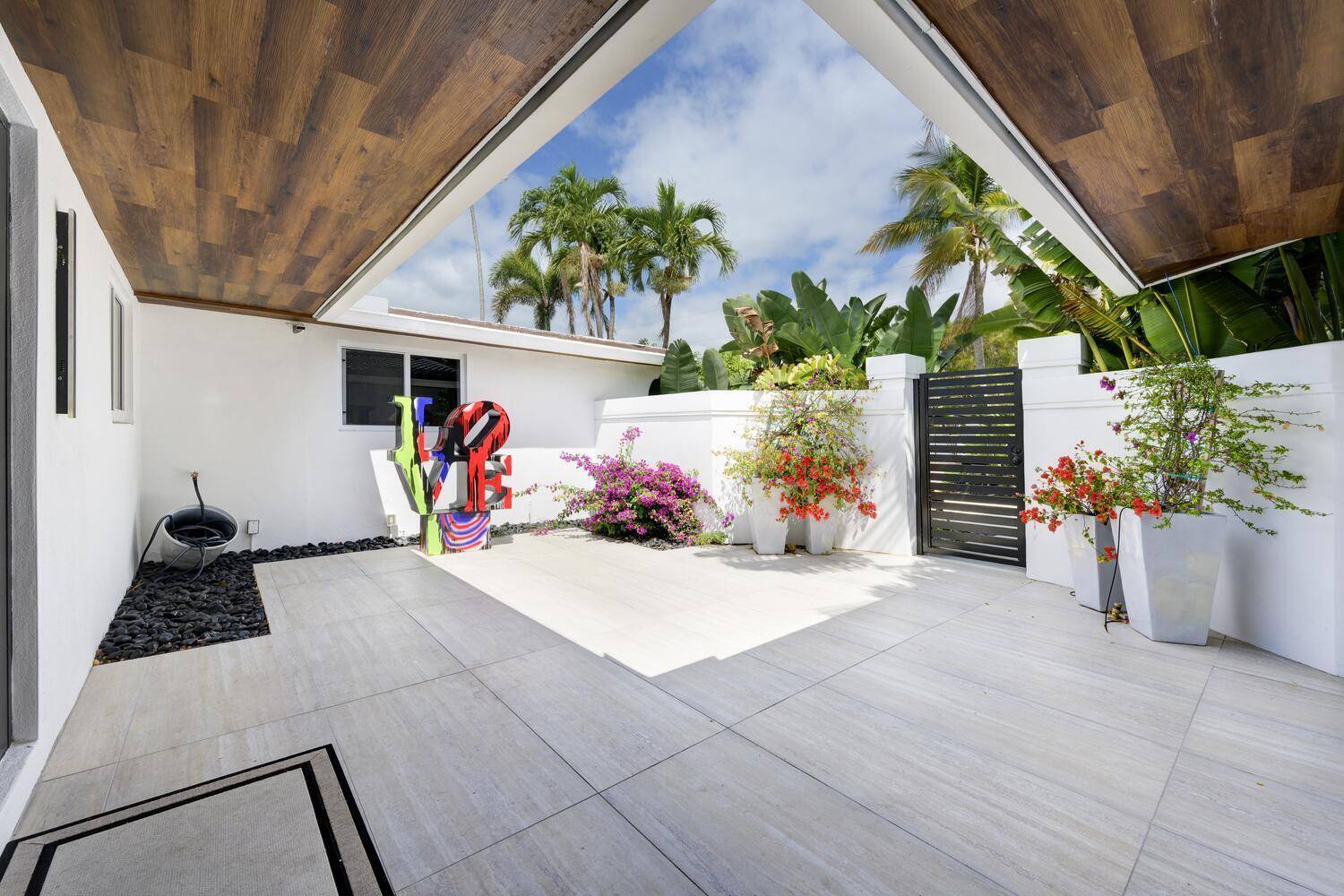 Boca Raton, FL 33432,520 NE 17th ST