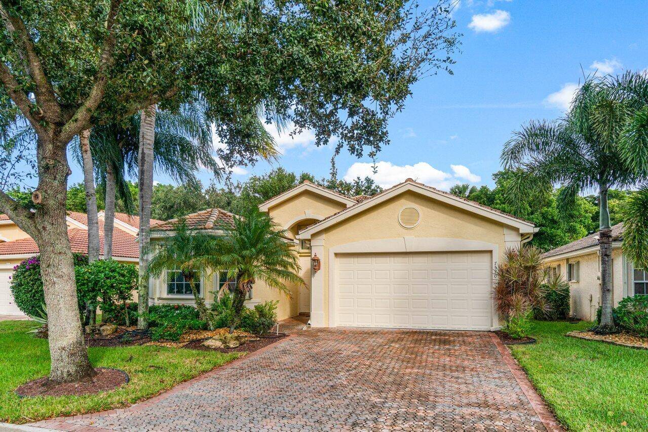 Lake Worth, FL 33467,7570 Starfish Reef LN