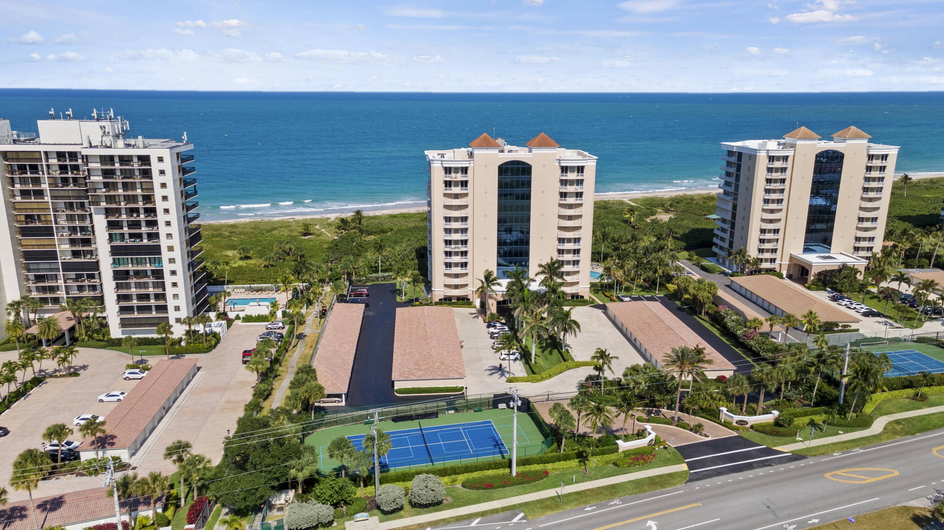 Hutchinson Island, FL 34949,3000 N Highway A1a 10c