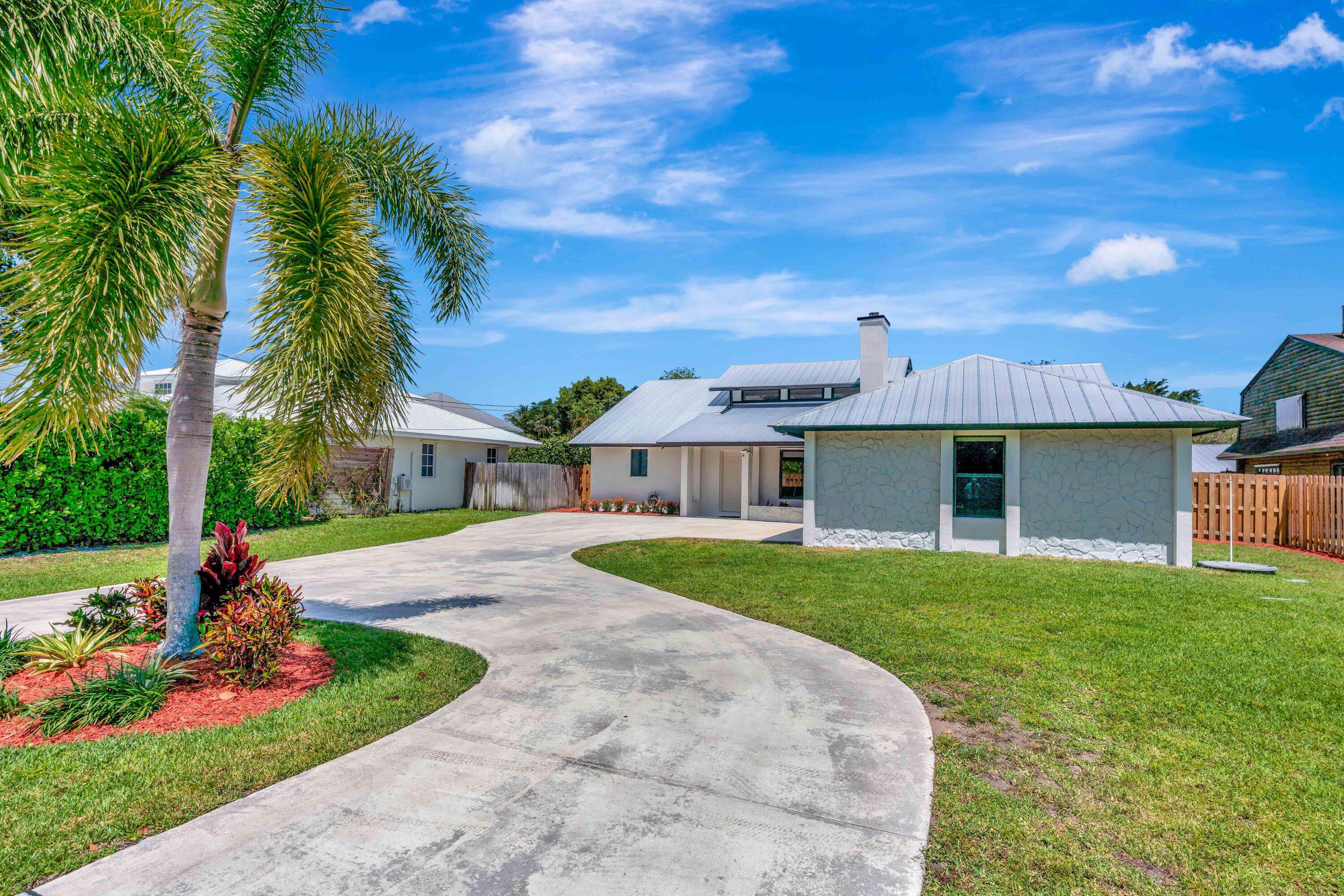 Jupiter, FL 33469,18975 SE County Line RD