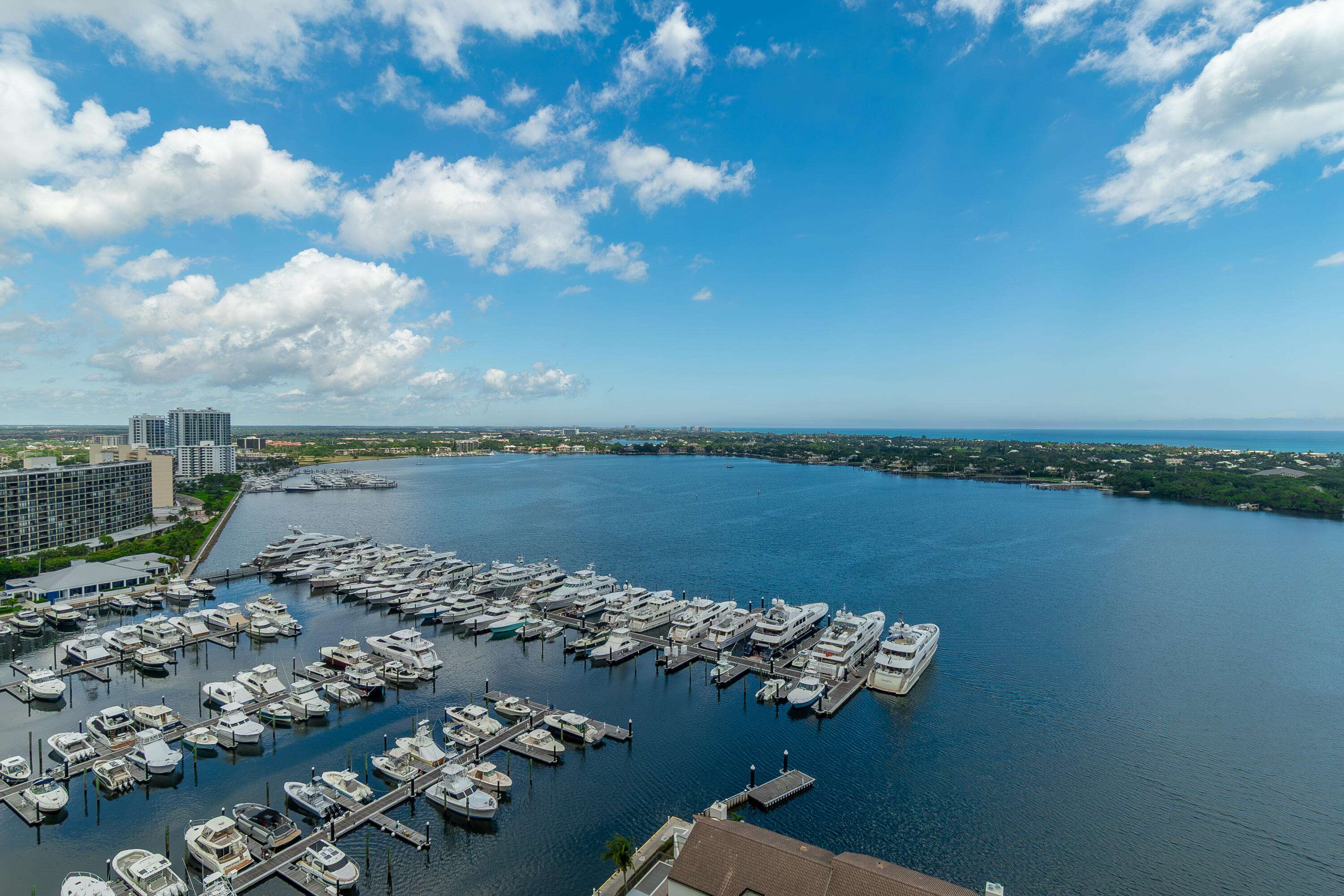 North Palm Beach, FL 33408,100 Lakeshore DR 1954