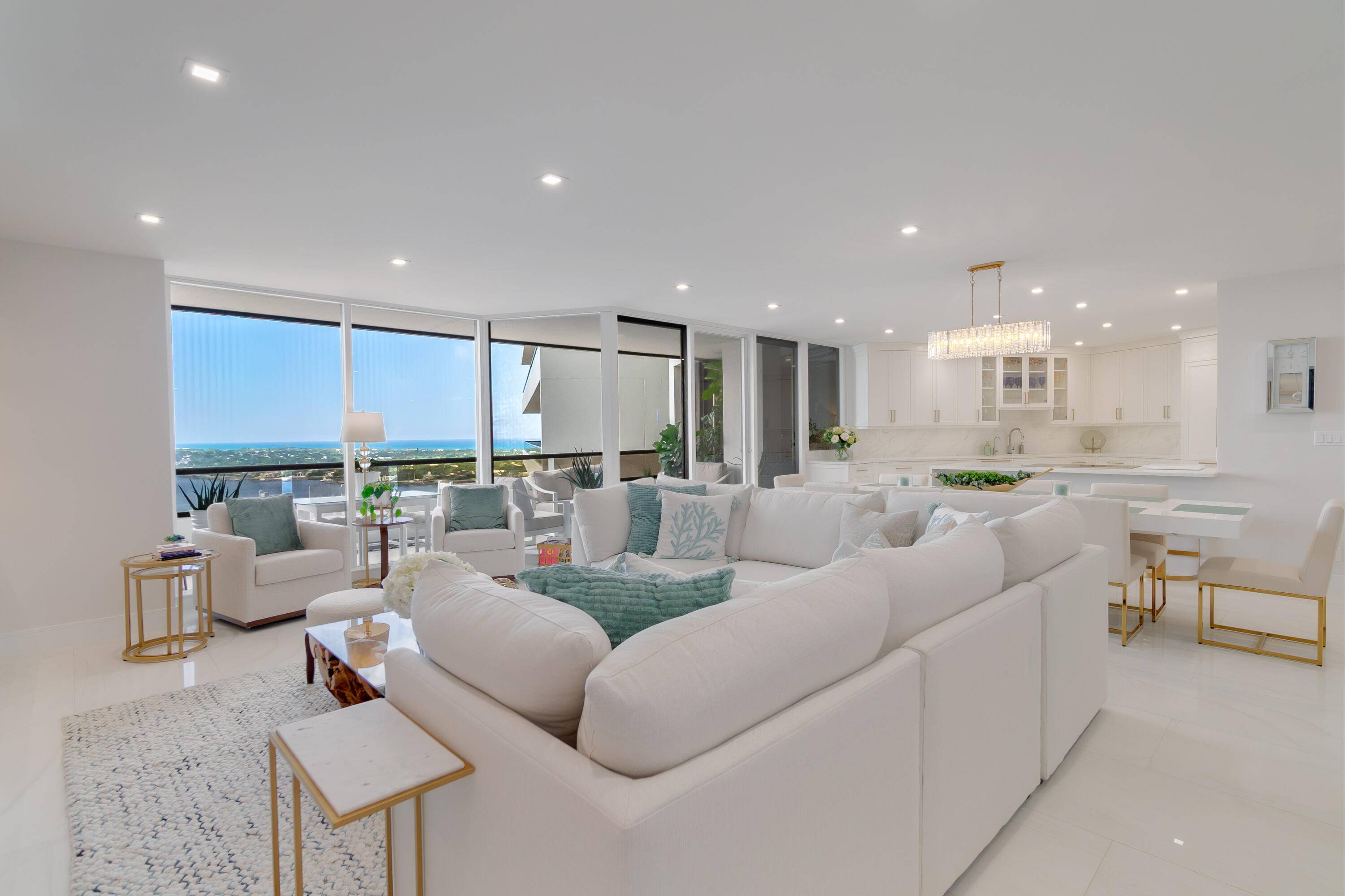 North Palm Beach, FL 33408,100 Lakeshore DR 1954