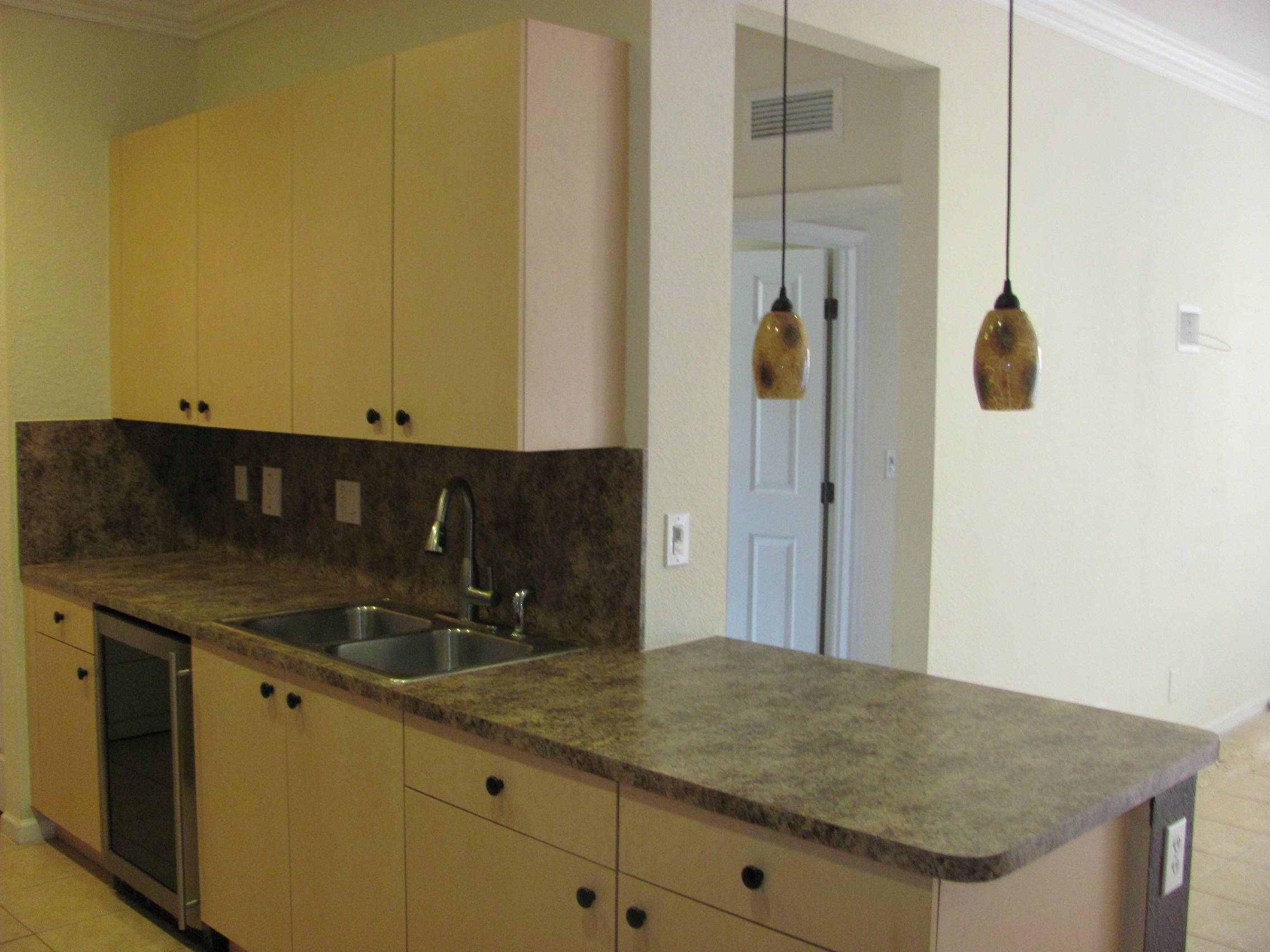 Palm Springs, FL 33406,3569 Forest Hill BLVD 102