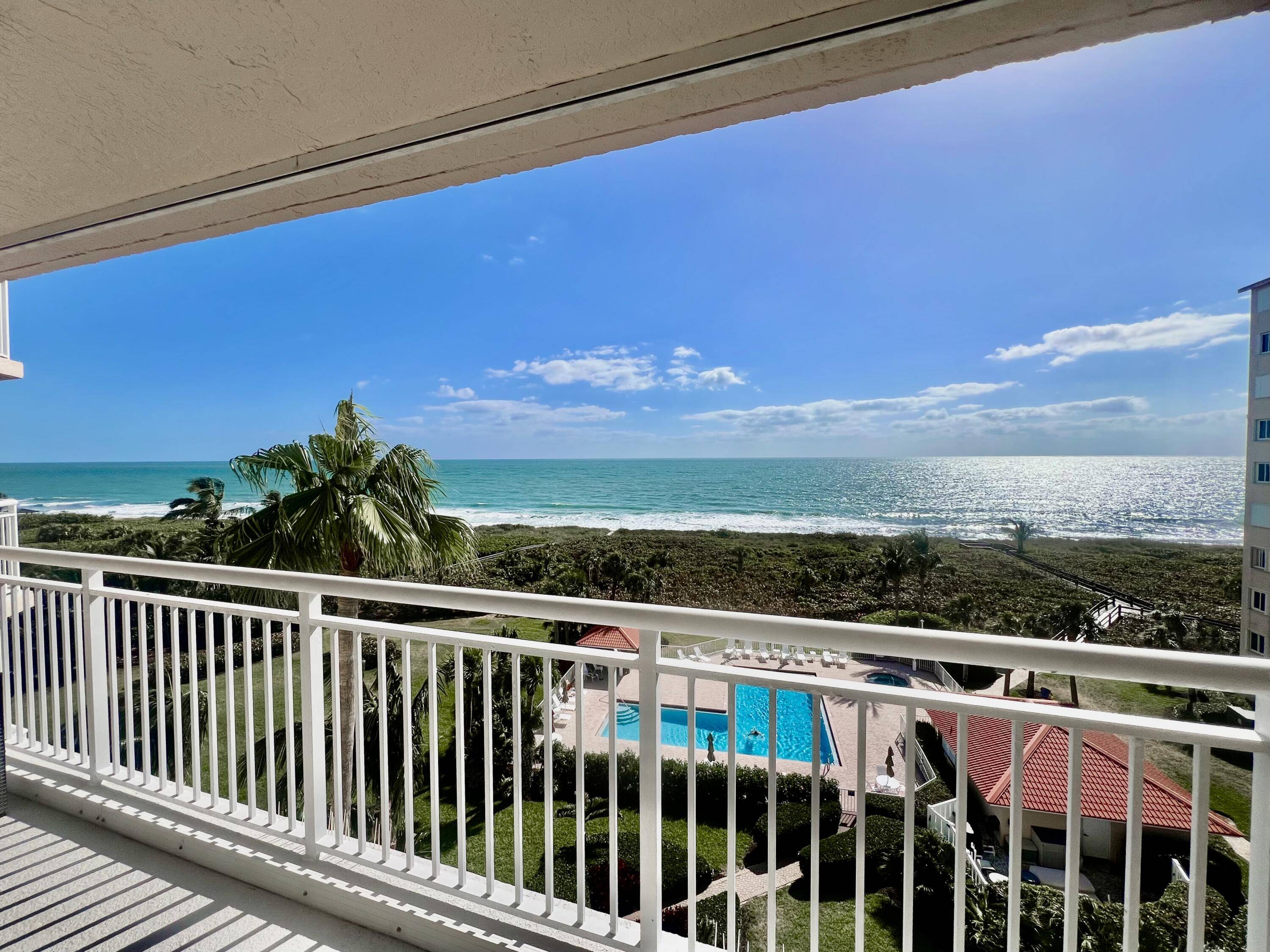 Hutchinson Island, FL 34949,3880 N Highway A1a 604