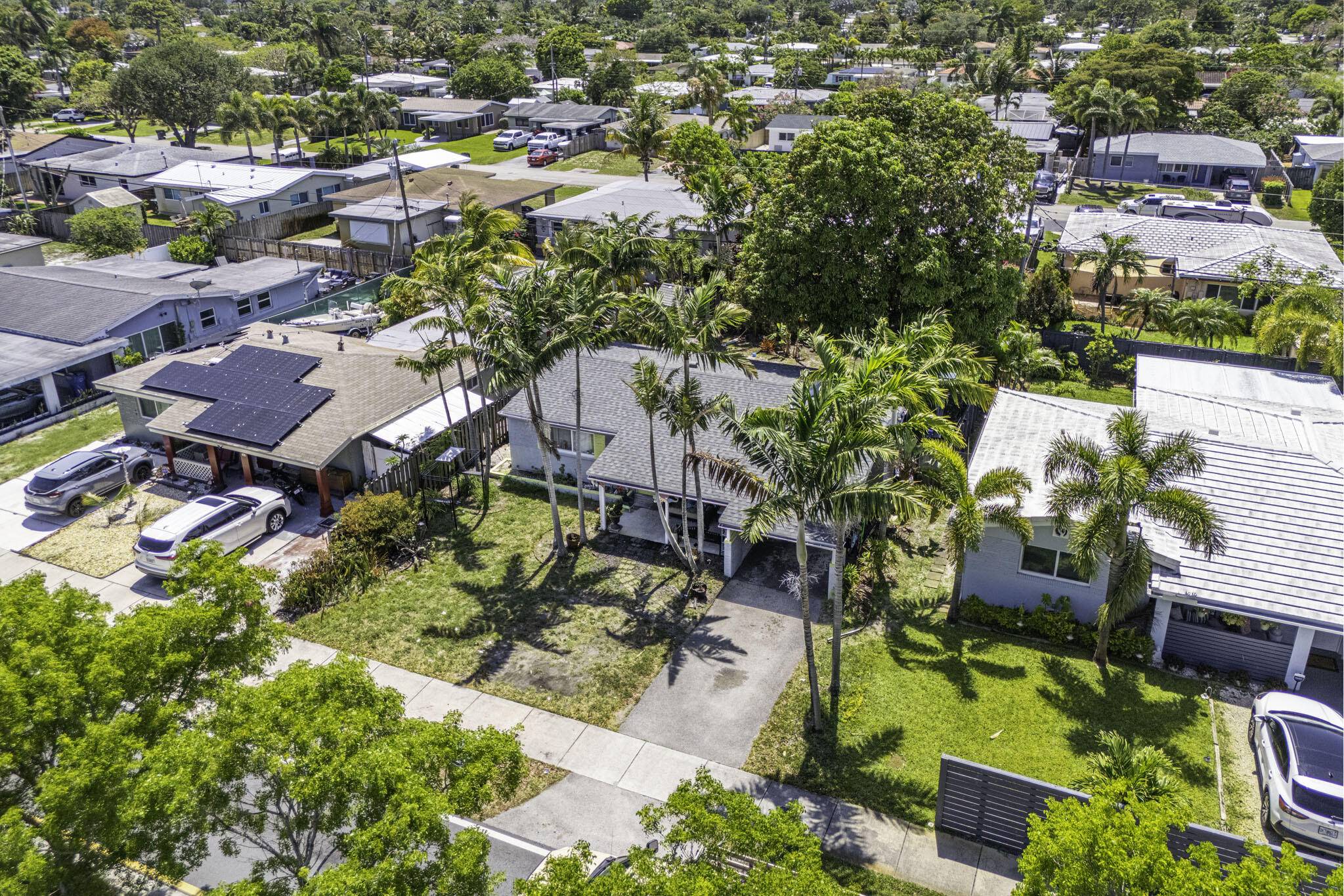 Oakland Park, FL 33334,4781 NE 6th AVE