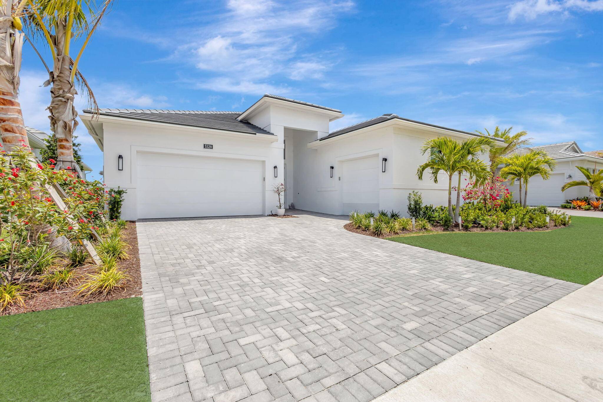 Westlake, FL 33470,5320 Saint Armands WAY