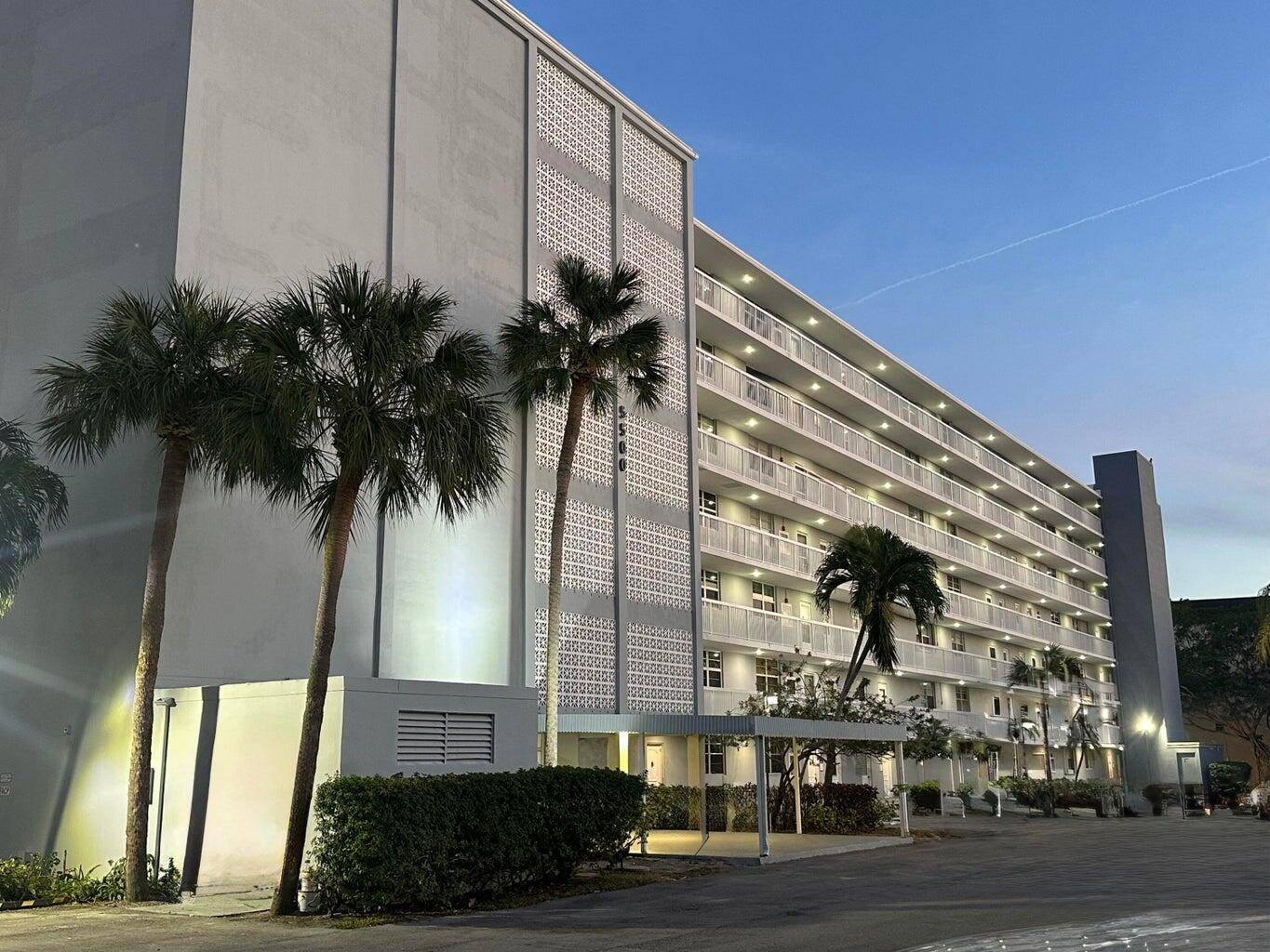 Boca Raton, FL 33487,5500 NW 2nd AVE 414