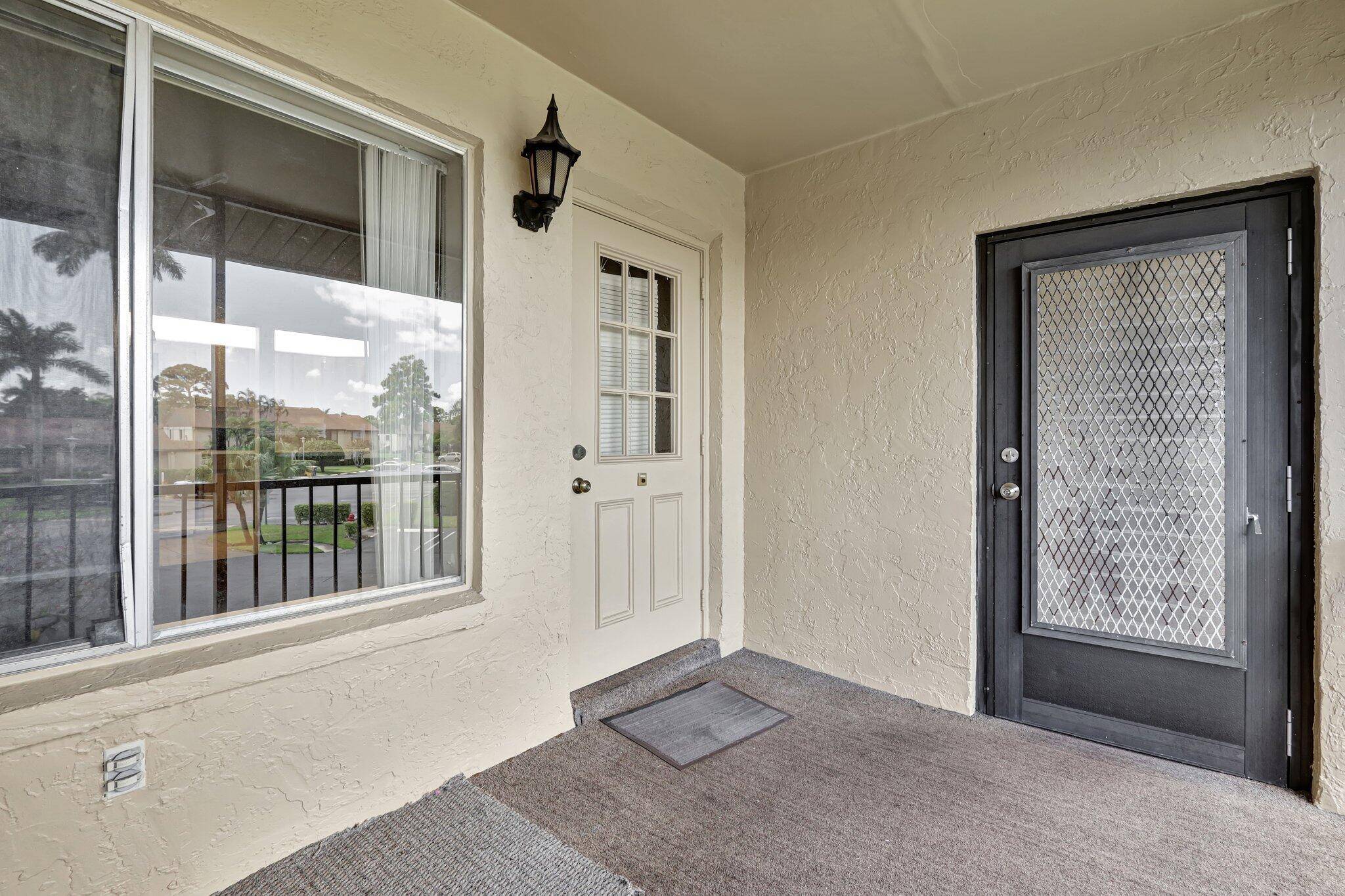 Greenacres, FL 33463,237 Pine Hov CIR A-2
