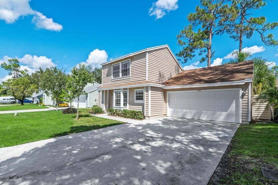 Wellington, FL 33414,1050 Aviary RD