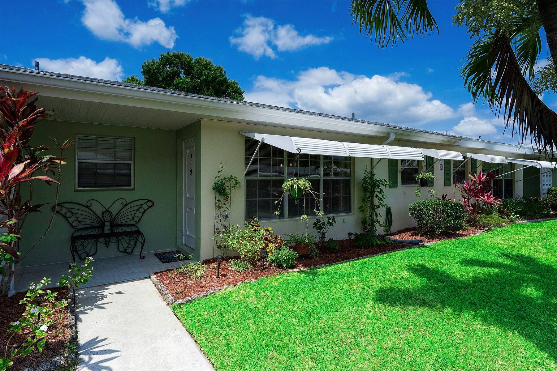 Fort Pierce, FL 34950,915 Savannas Point DR E