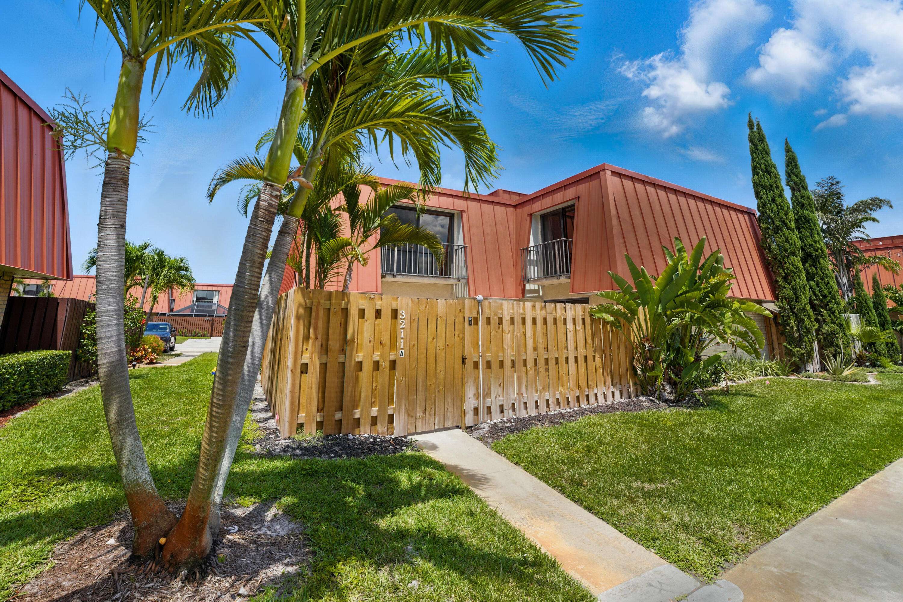 Palm Beach Gardens, FL 33410,3211 S S Meridian WAY A