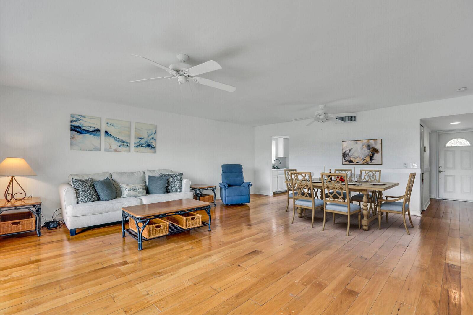 Jupiter, FL 33469,9109 SE Riverfront TER B