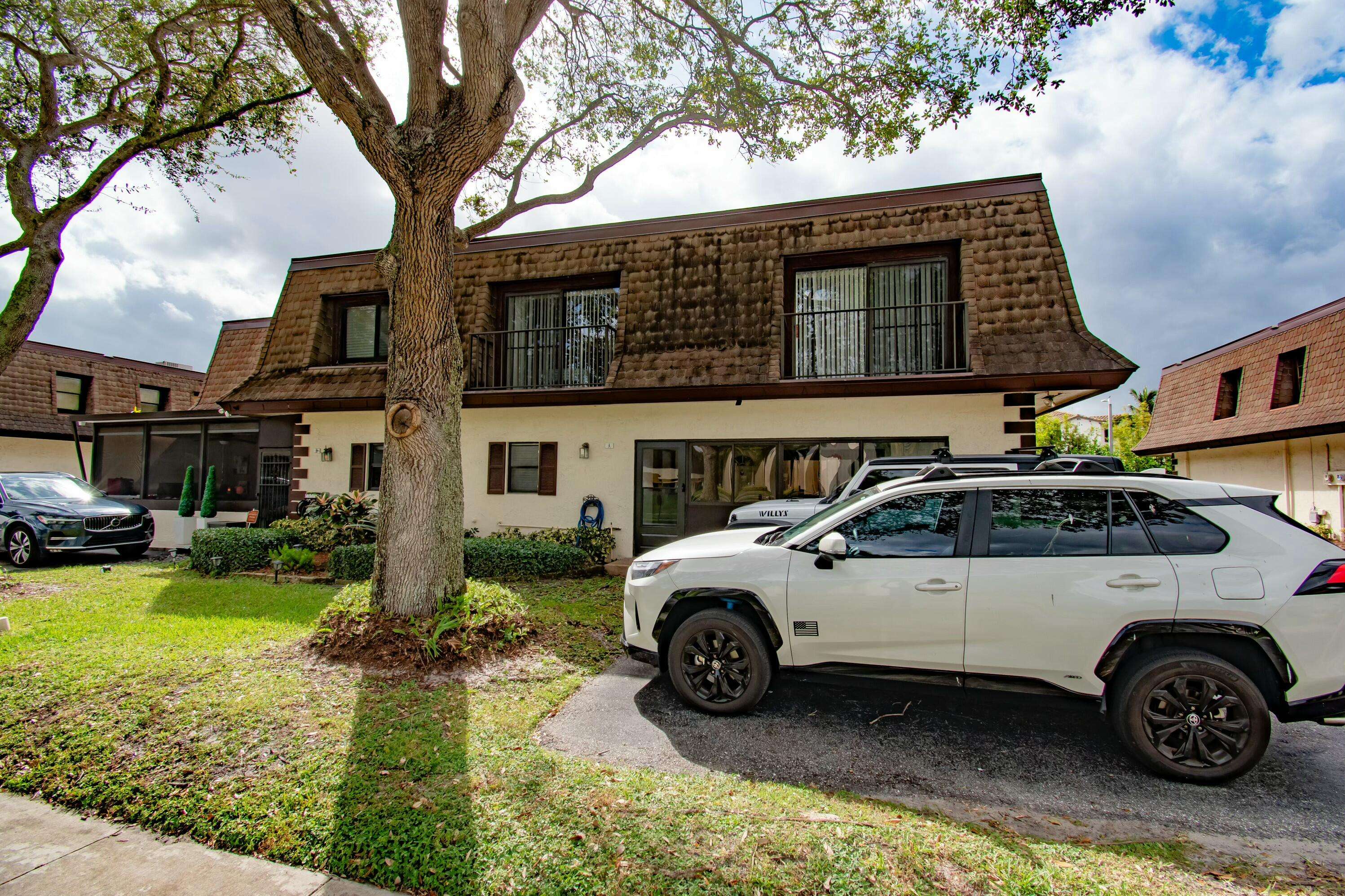 Boca Raton, FL 33428,9400 SW 61st WAY A