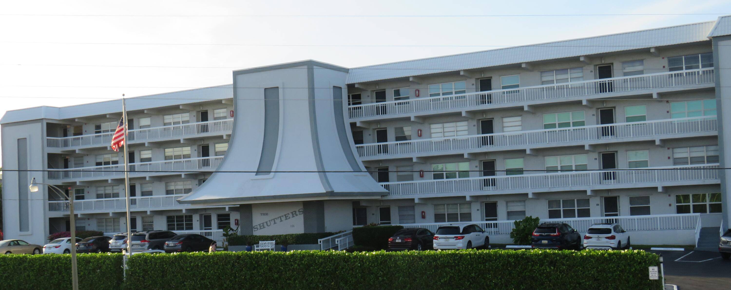 North Palm Beach, FL 33408,155 Yacht Club DR 407