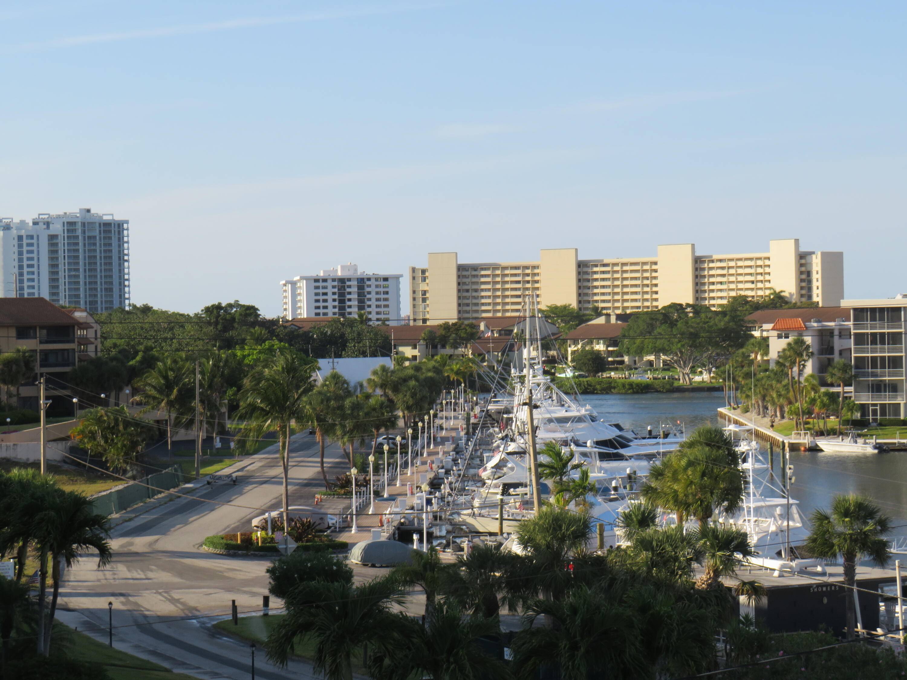 North Palm Beach, FL 33408,155 Yacht Club DR 408