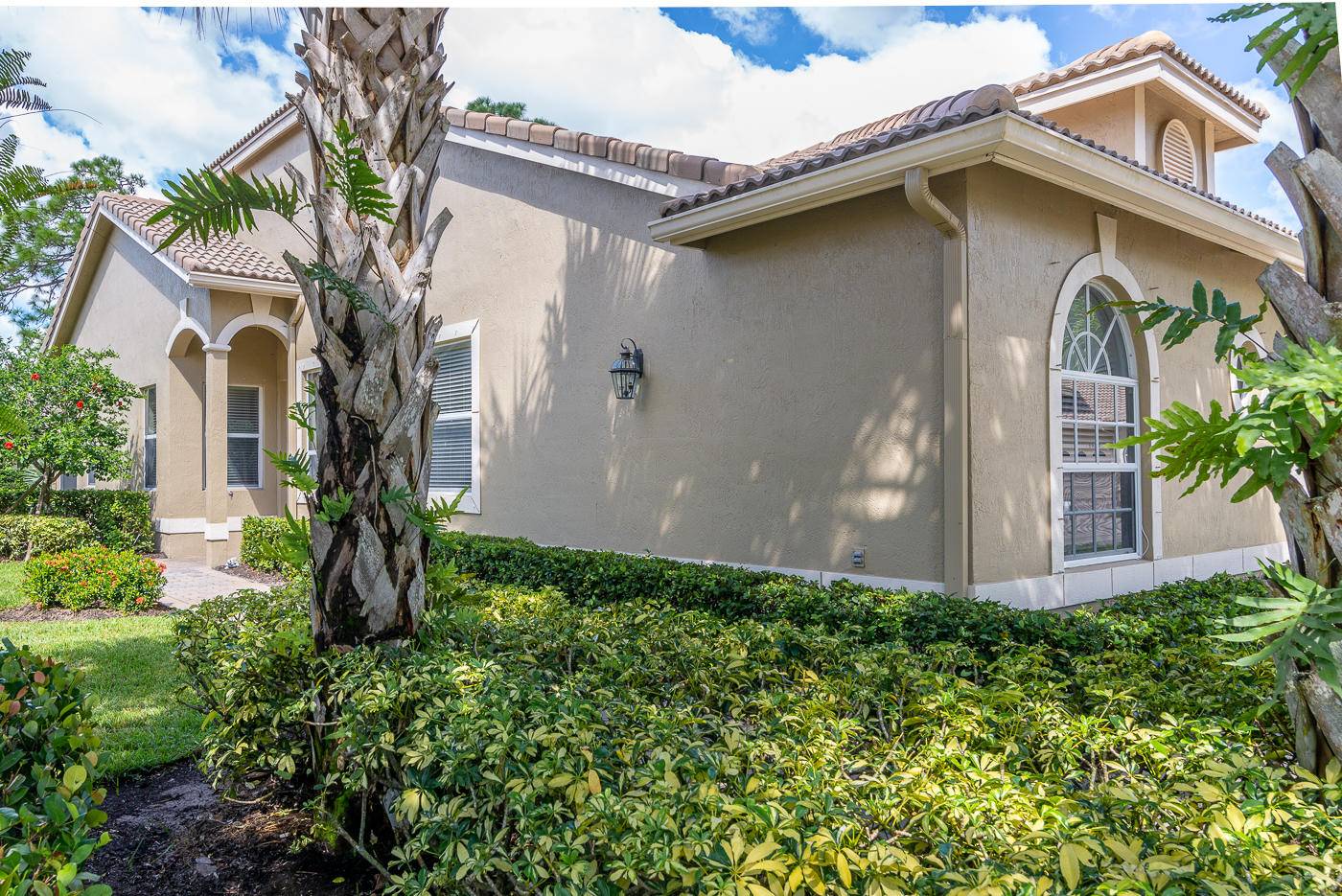 Port Saint Lucie, FL 34986,7083 Torrey Pines CIR