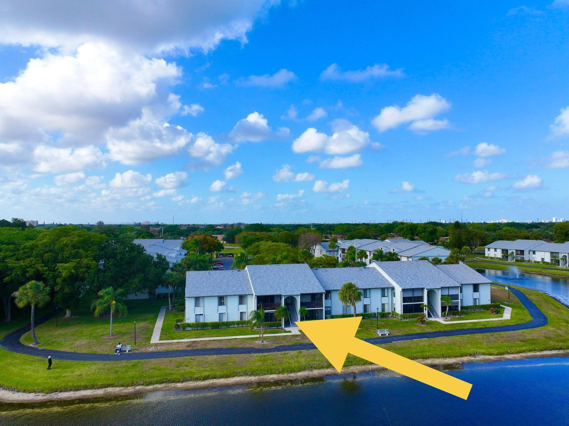 West Palm Beach, FL 33409,1010 Green Pine BLVD G1