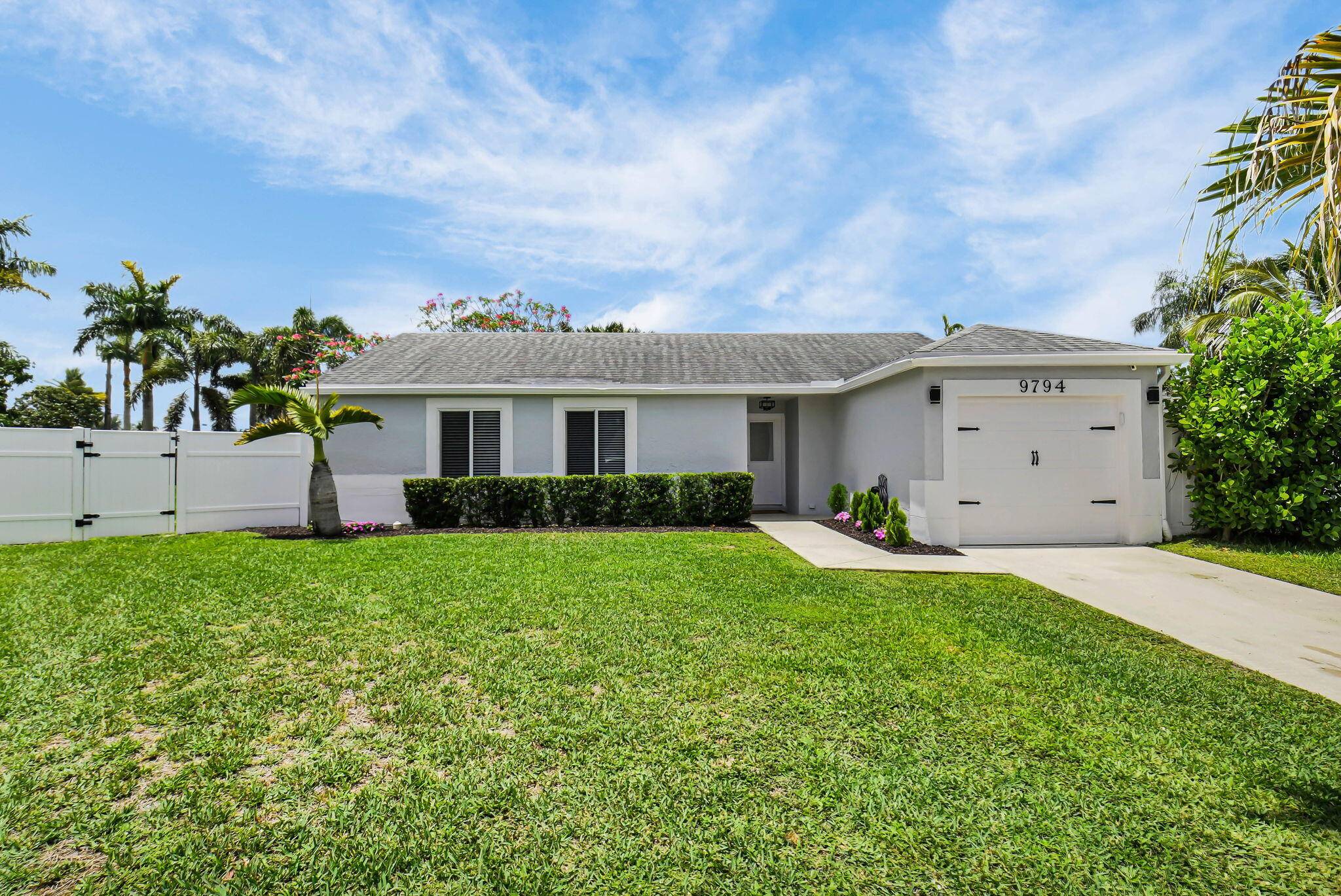 Boca Raton, FL 33496,9794 Ridgecreek RD