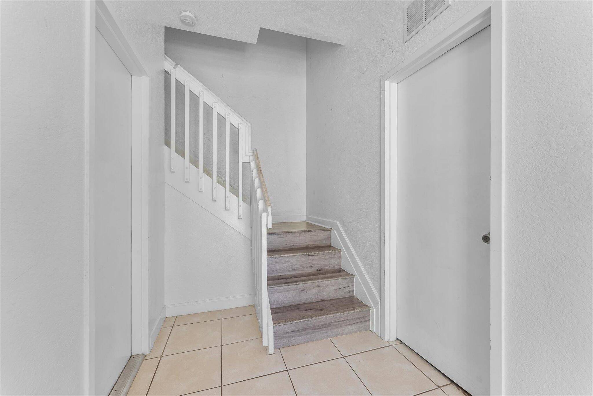 Royal Palm Beach, FL 33414,3518 Shoma DR