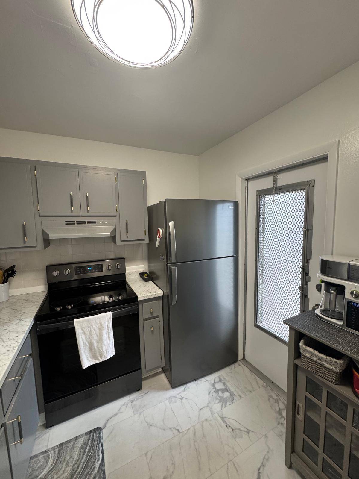 Lauderhill, FL 33313,4441 NW 16th ST J210