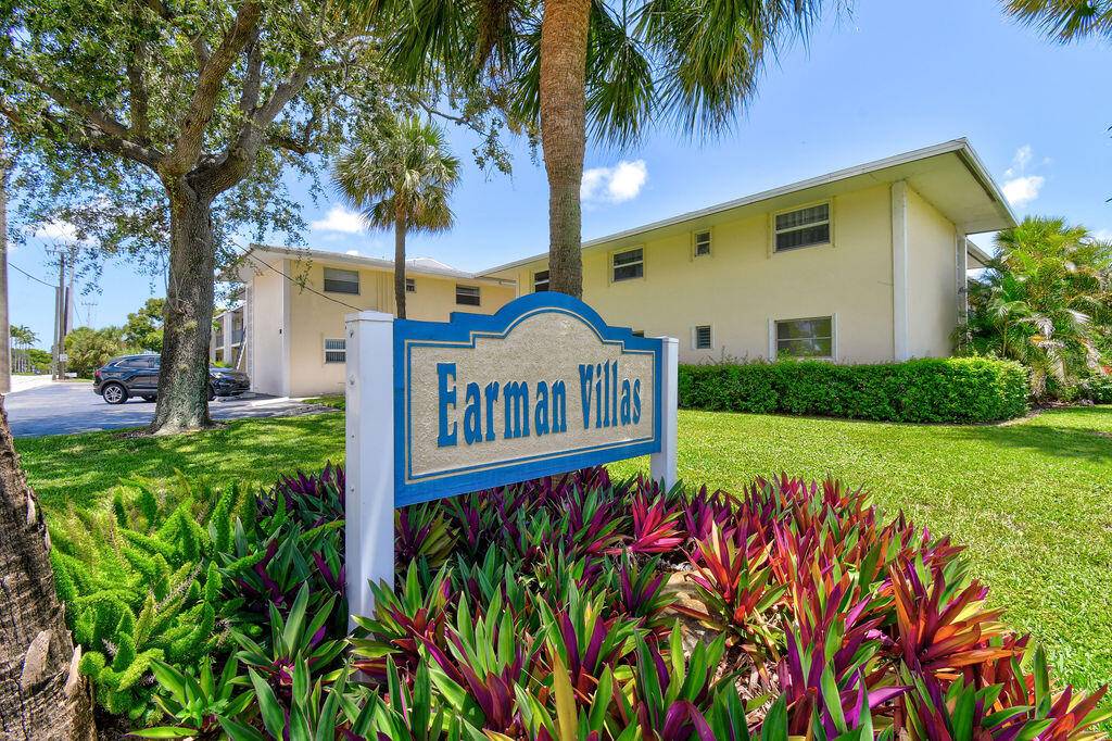 North Palm Beach, FL 33408,813 Hummingbird WAY 7a