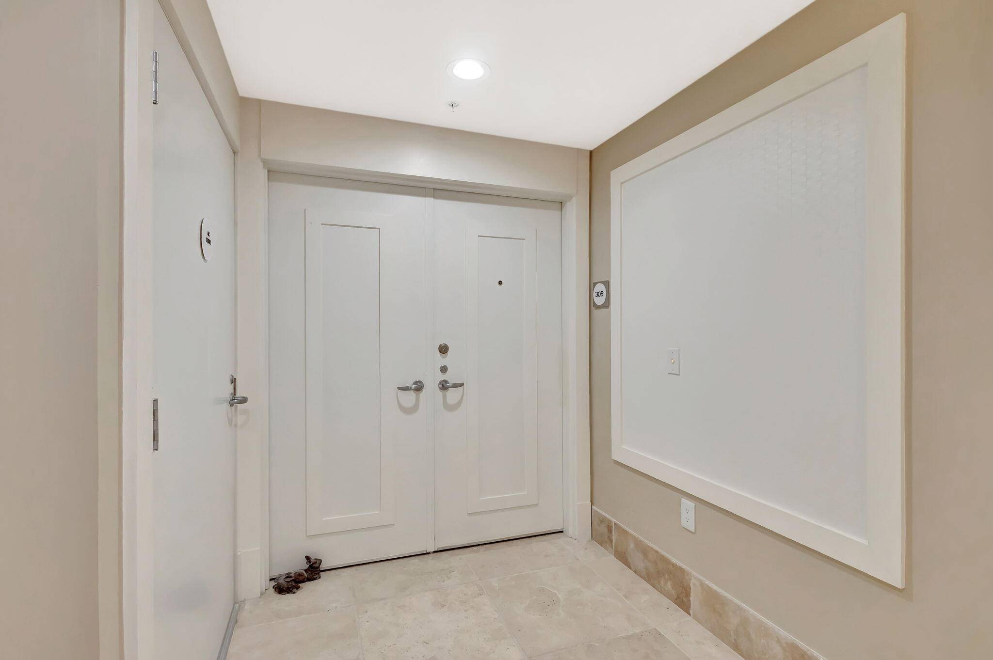 Palm Beach Shores, FL 33404,155 S Ocean 305 AVE 305