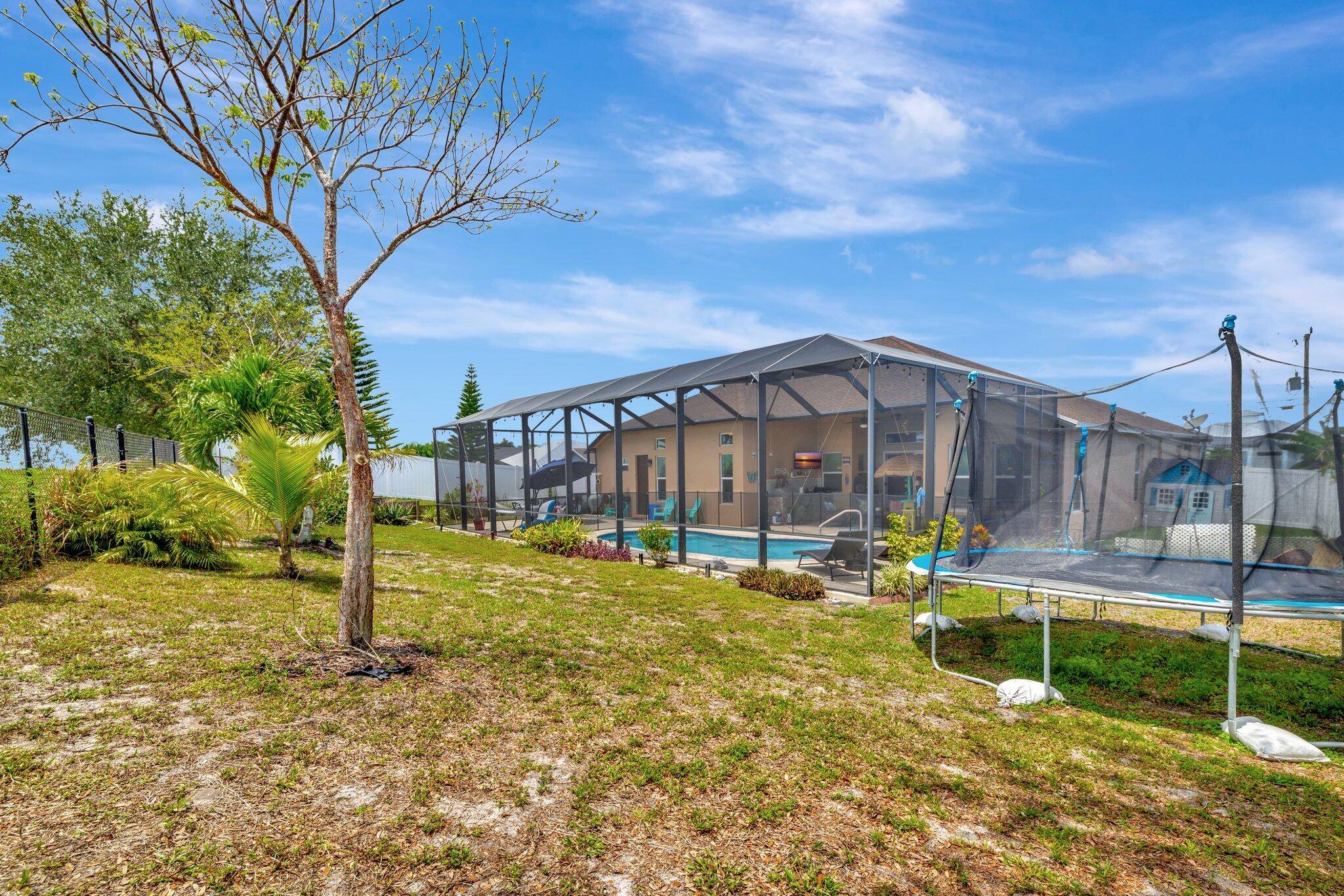 Port Saint Lucie, FL 34953,341 SW Kestor DR