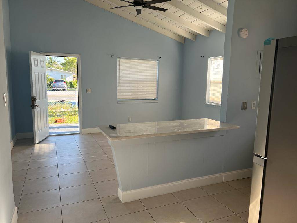 Boynton Beach, FL 33435,519 W Martin Luther King Jr BLVD A/B