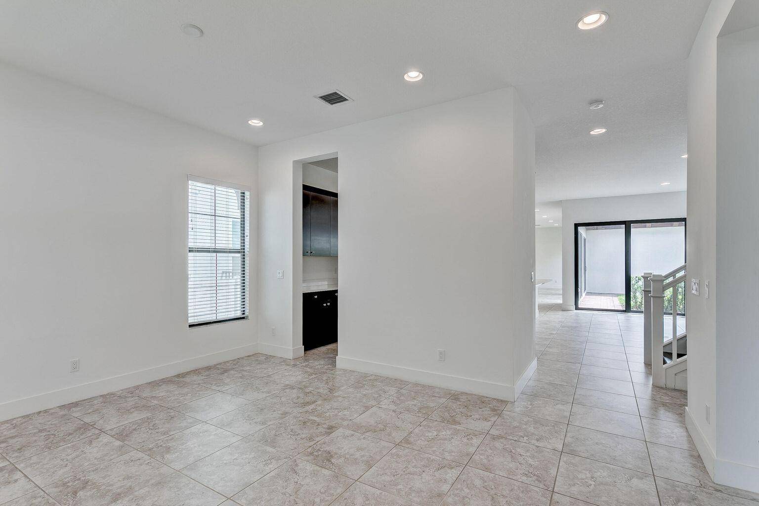 Palm Beach Gardens, FL 33418,1205 Faulkner TER