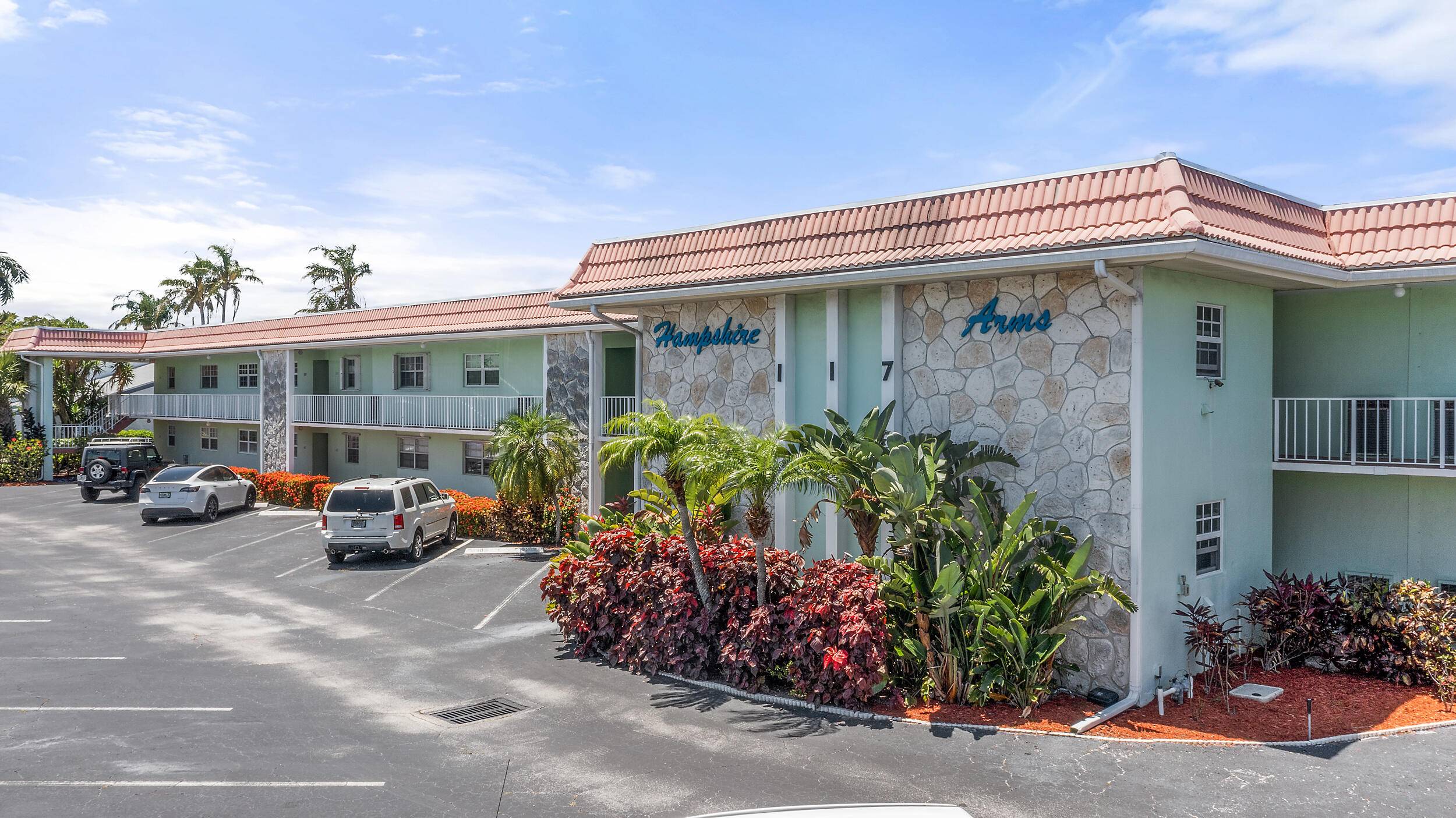 North Palm Beach, FL 33408,117 Lehane TER 201