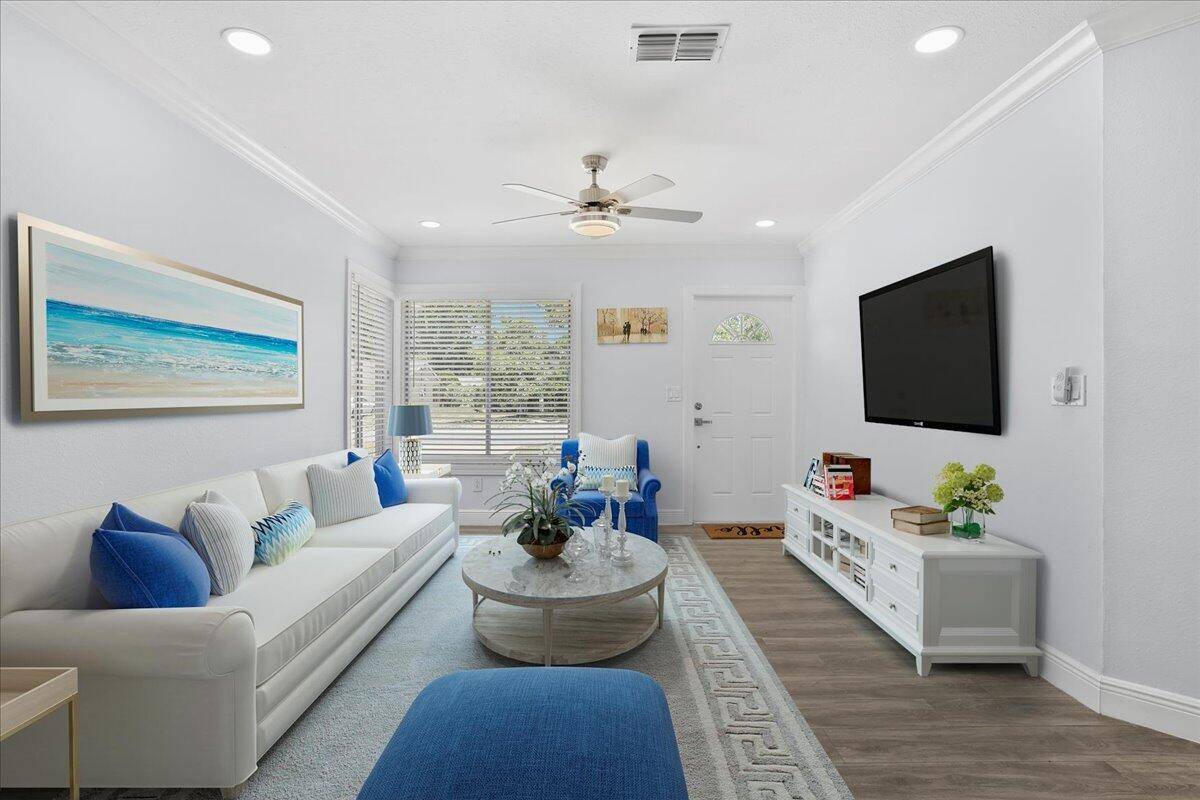 Vero Beach, FL 32962,855 SW 23rd PL