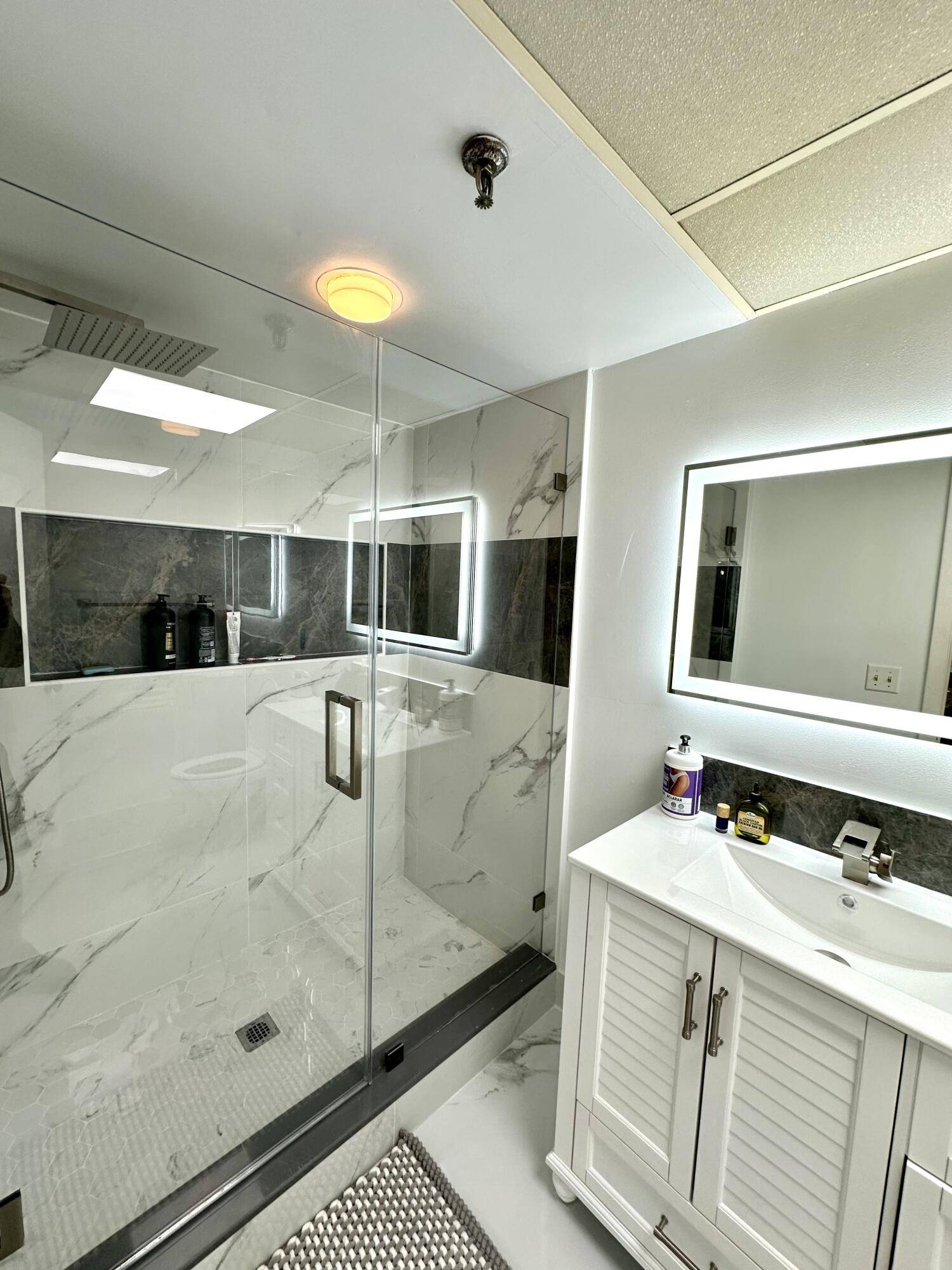 Boca Raton, FL 33428,9235 SW 8th ST 114