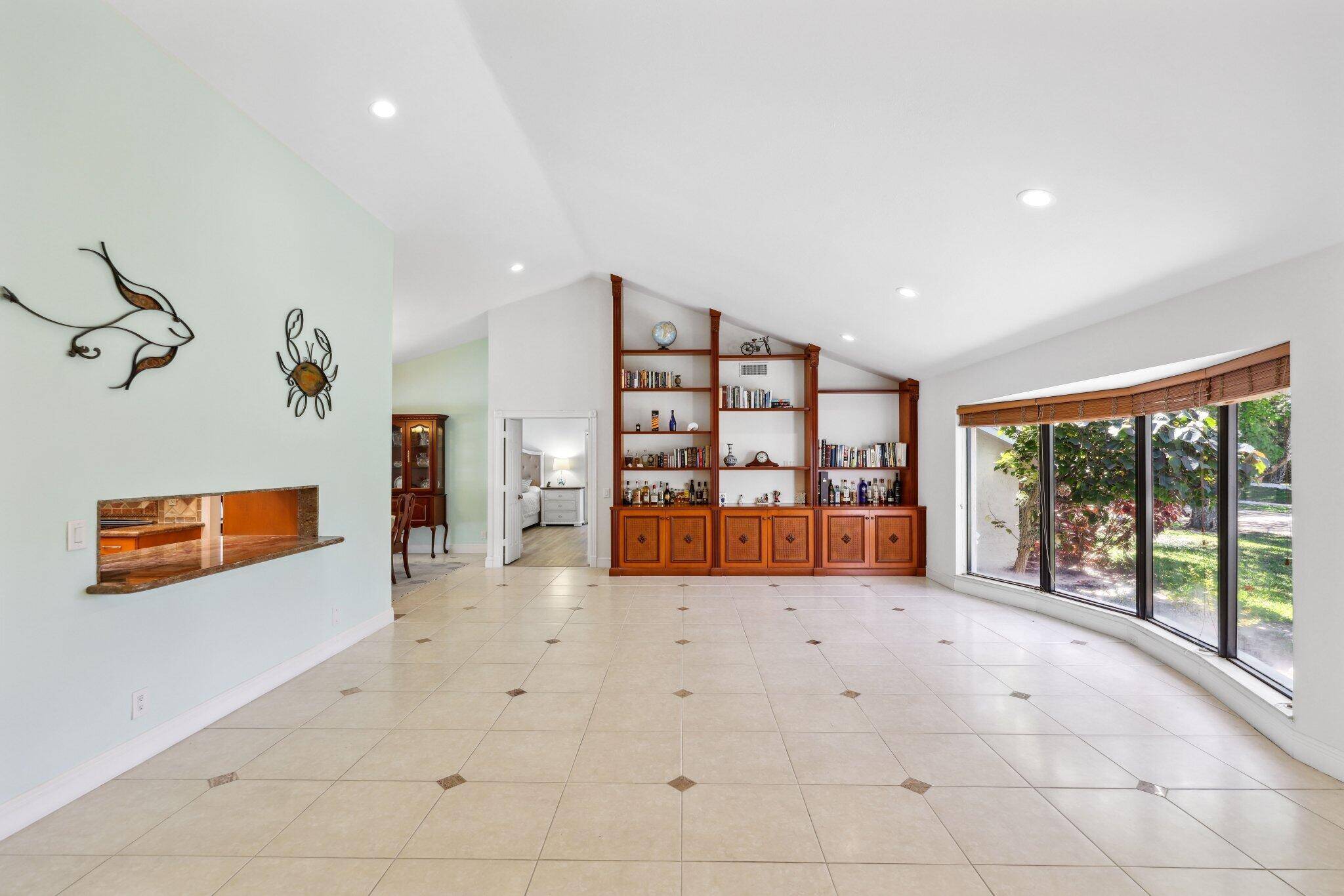 Boca Raton, FL 33434,3035 St James DR