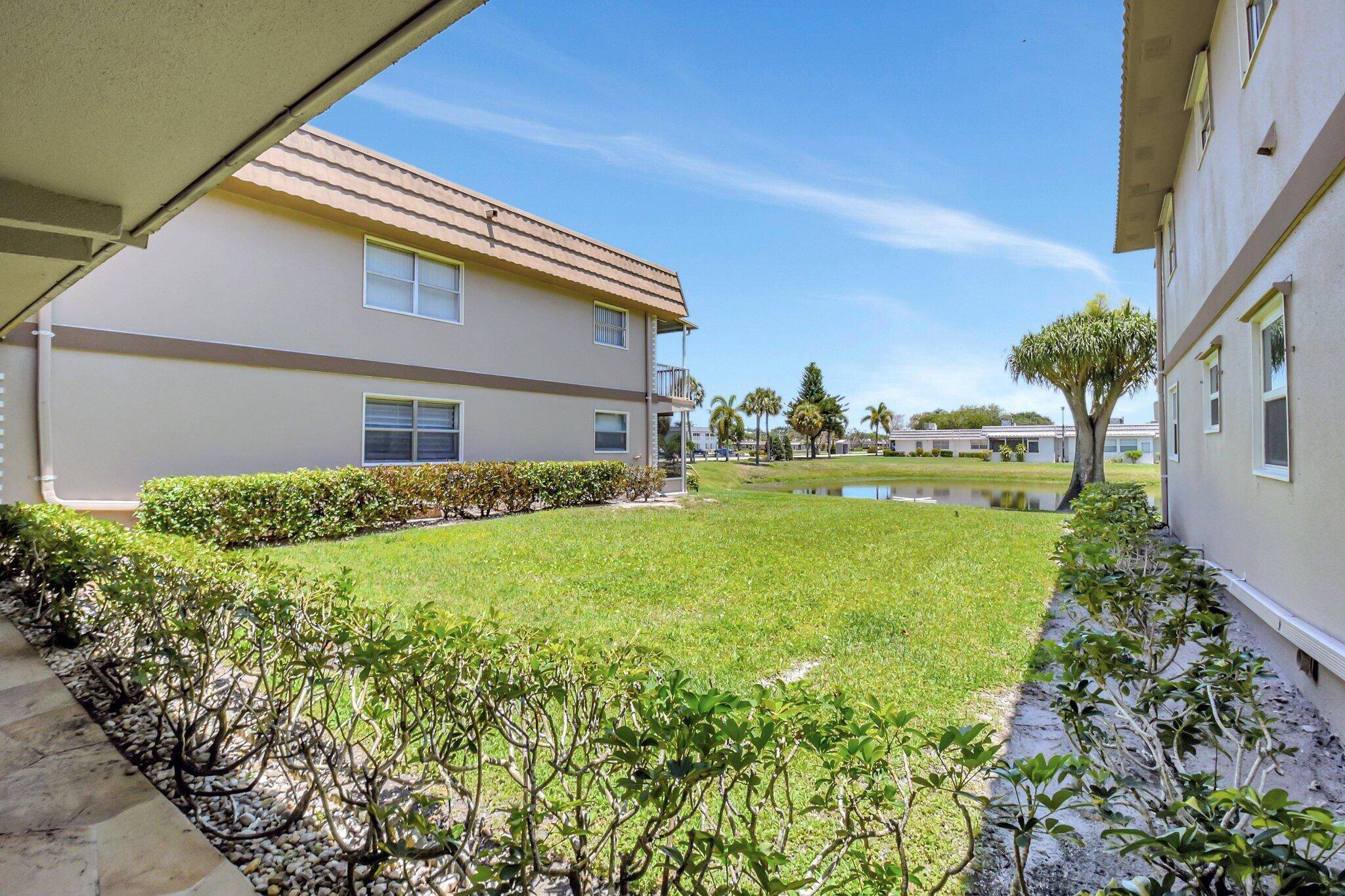 Delray Beach, FL 33446,21 Brittany A
