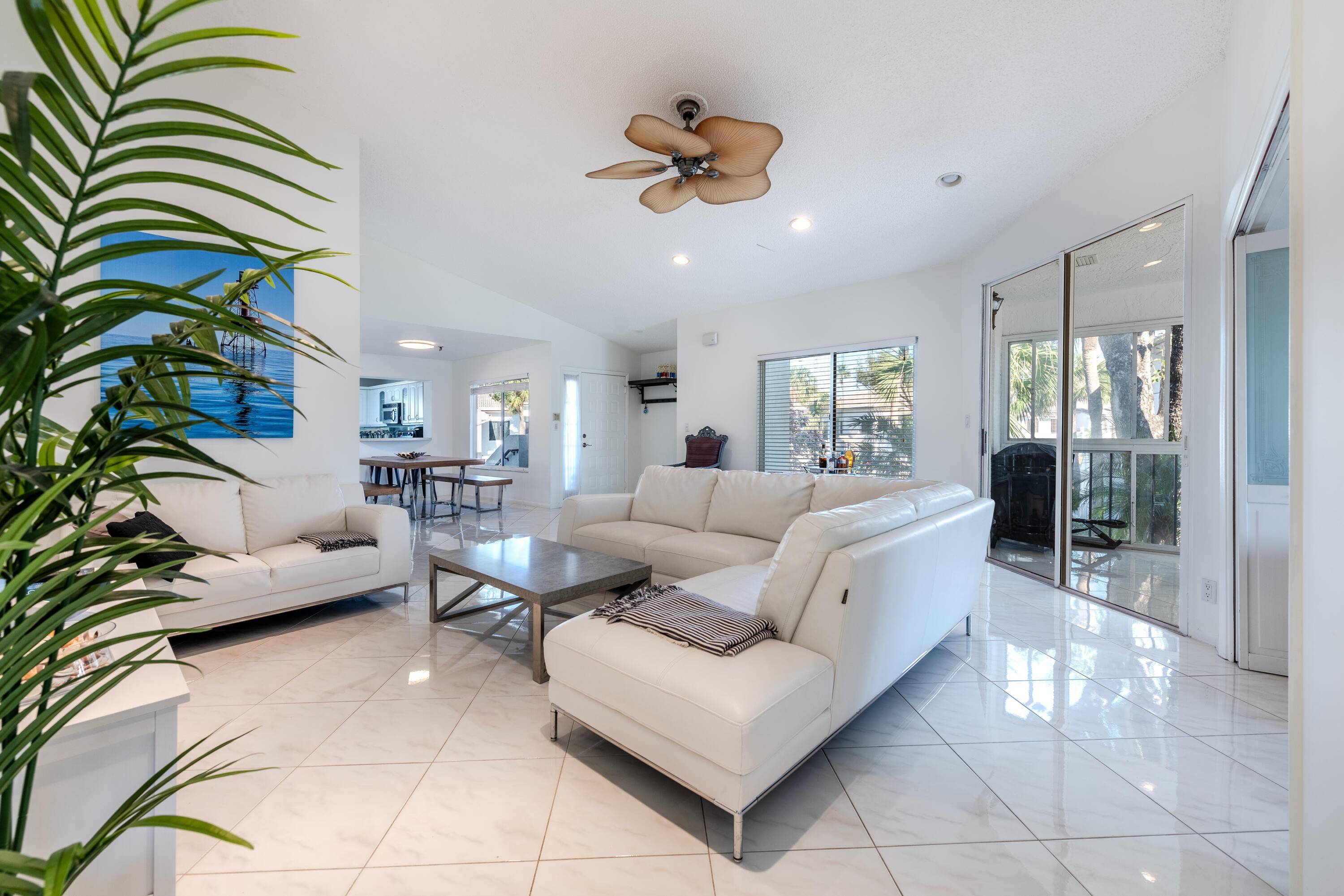 Delray Beach, FL 33446,7485 Glendevon LN 1105