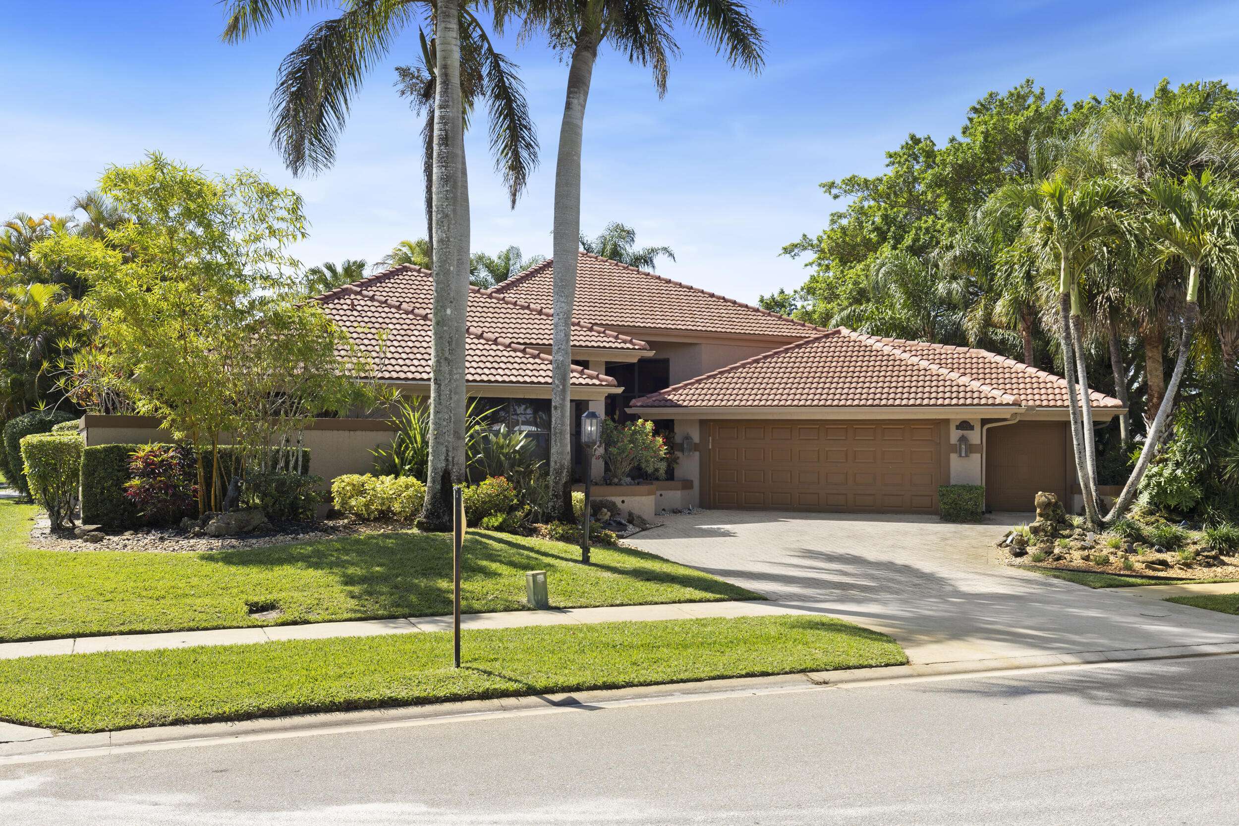 Boca Raton, FL 33498,17902 Milburn WAY
