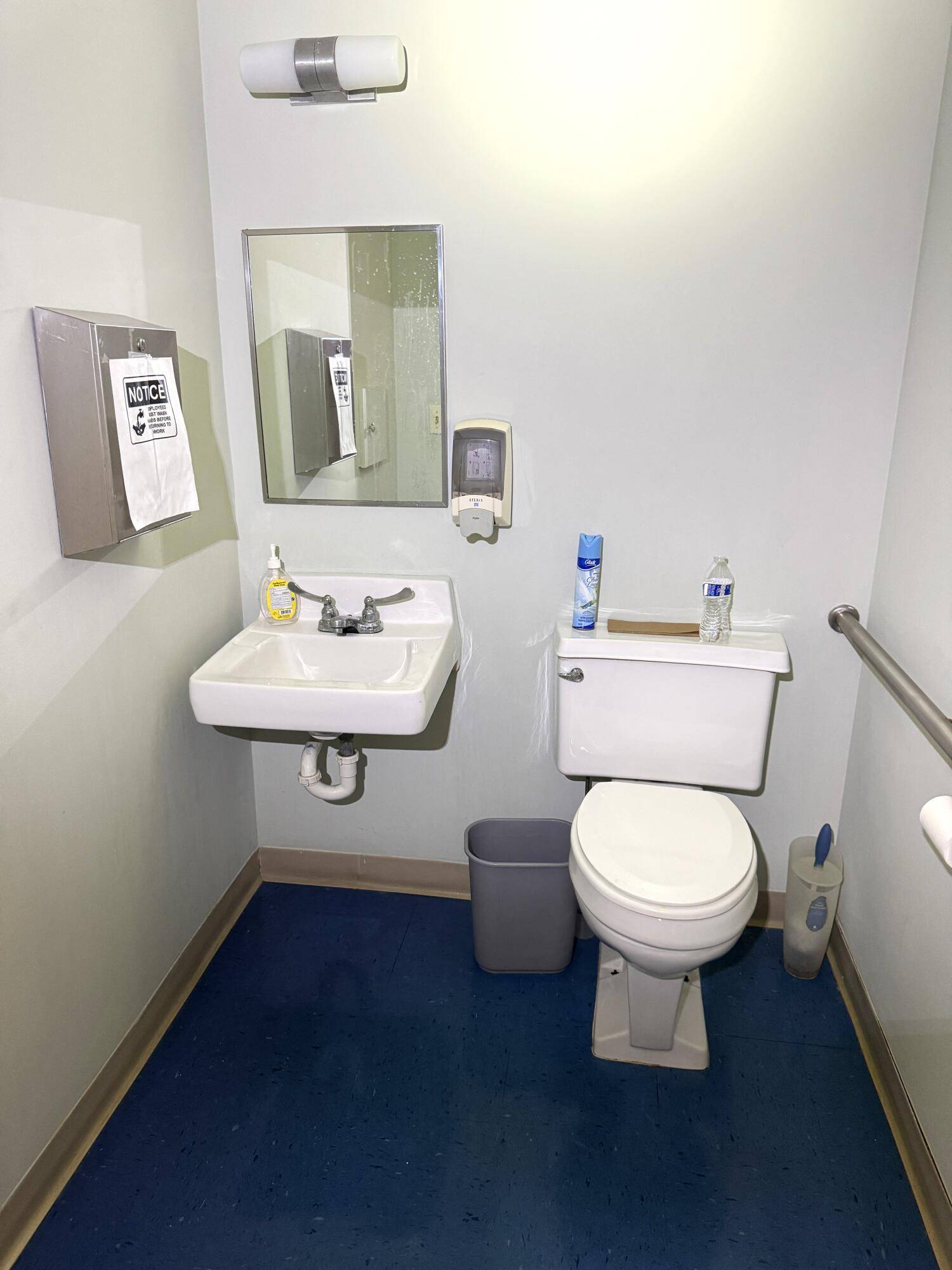 Loxahatchee Groves, FL 33470,13005 Southern BLVD 115