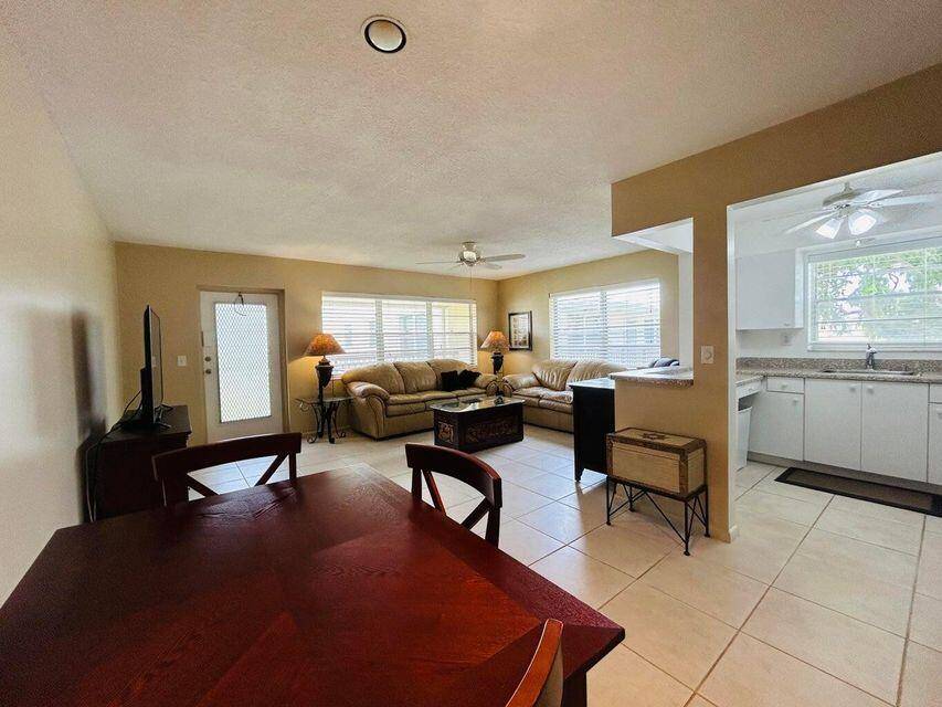 West Palm Beach, FL 33417,148 Andover F 148