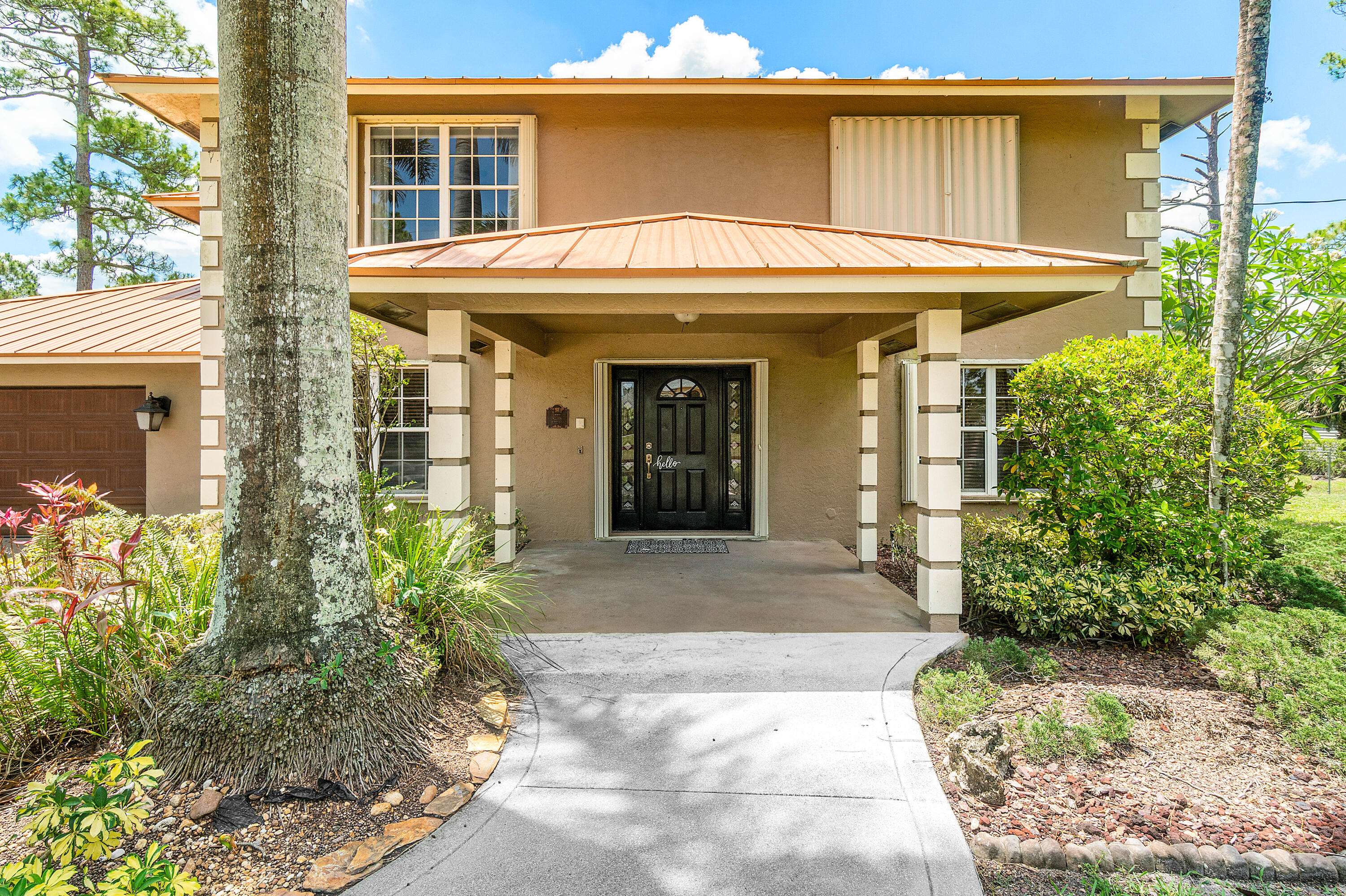 Loxahatchee, FL 33470,14192 N 82nd ST