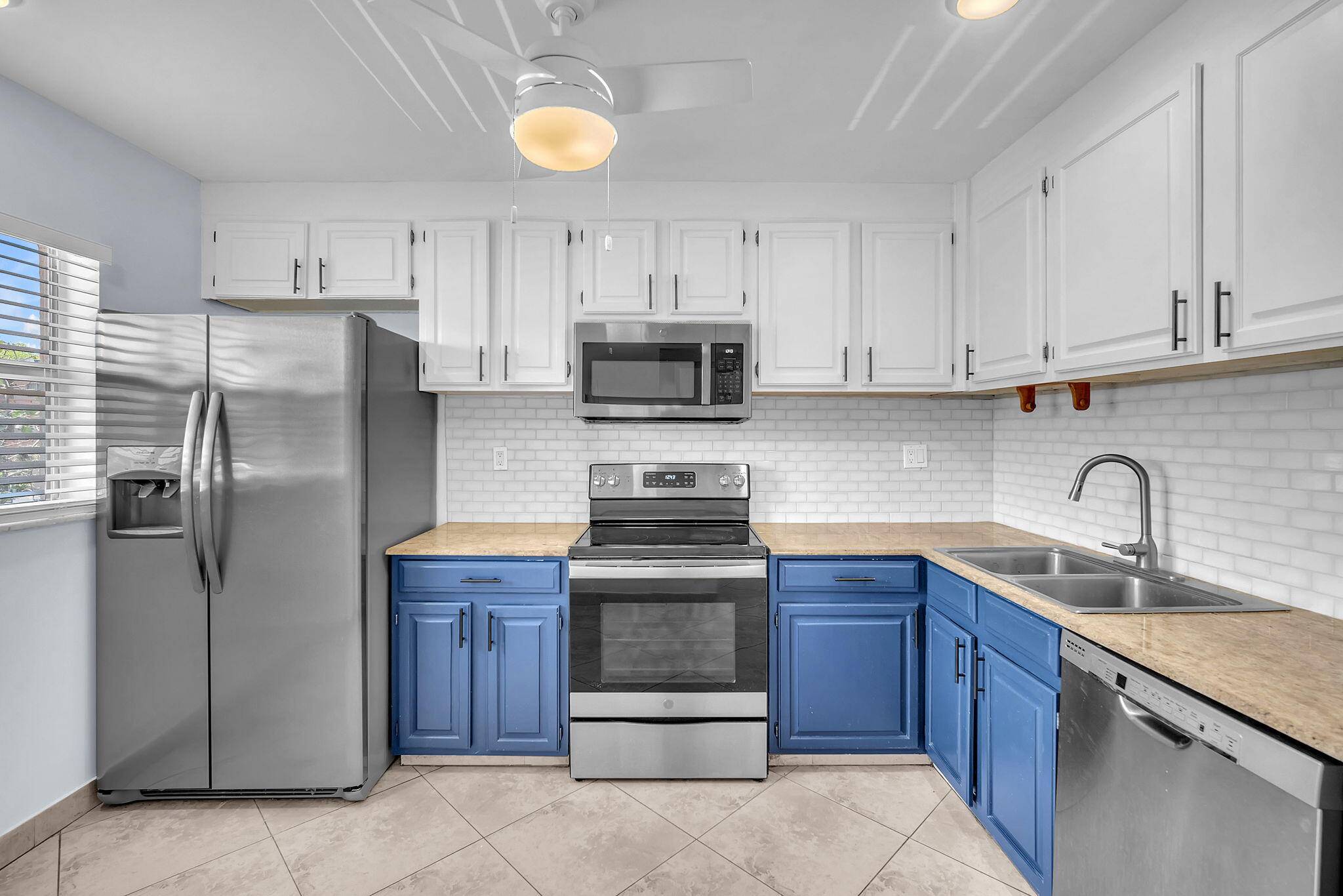 Tamarac, FL 33321,8826 W Mcnab RD 201