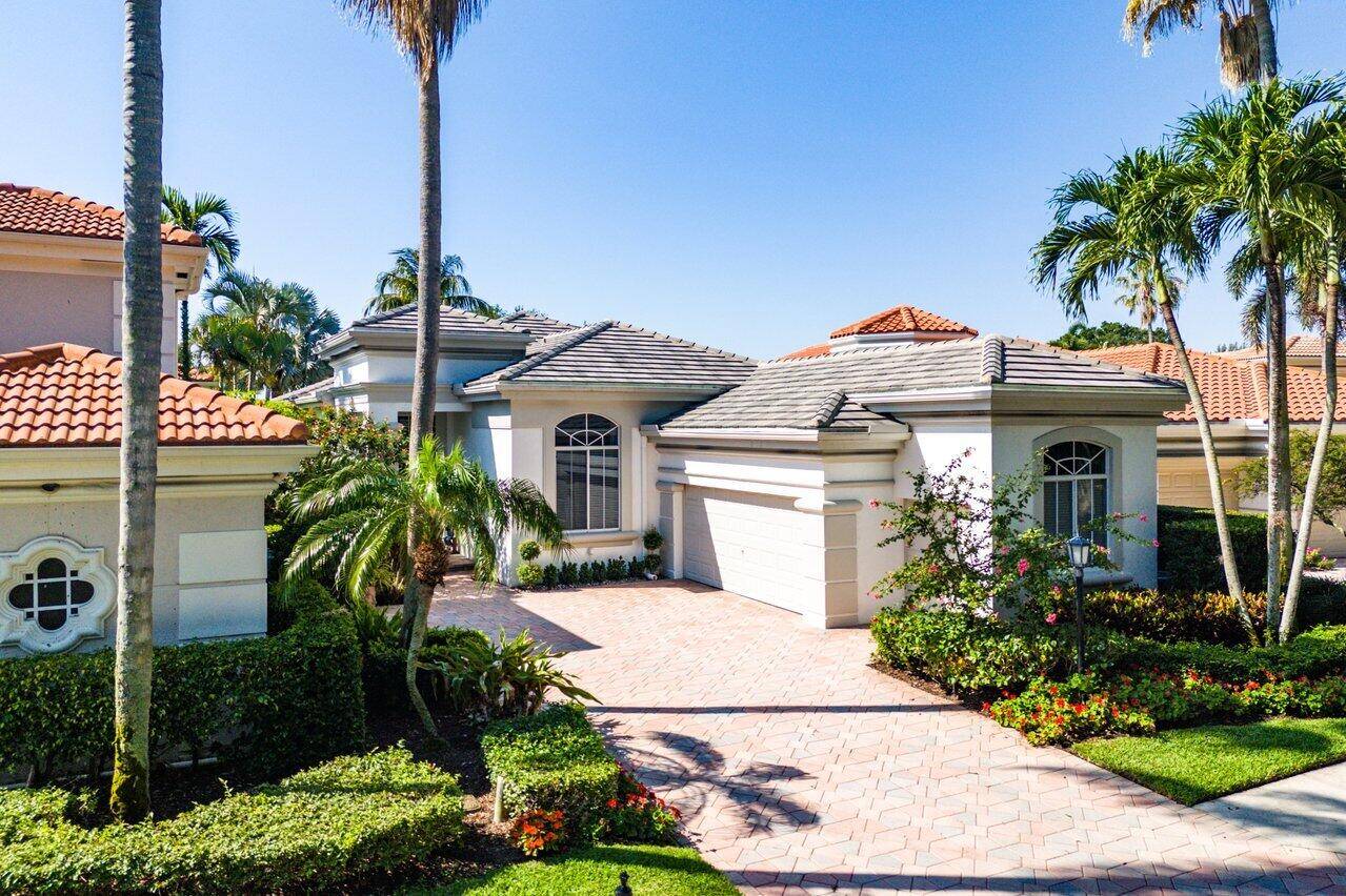 Palm Beach Gardens, FL 33418,138 Isle DR