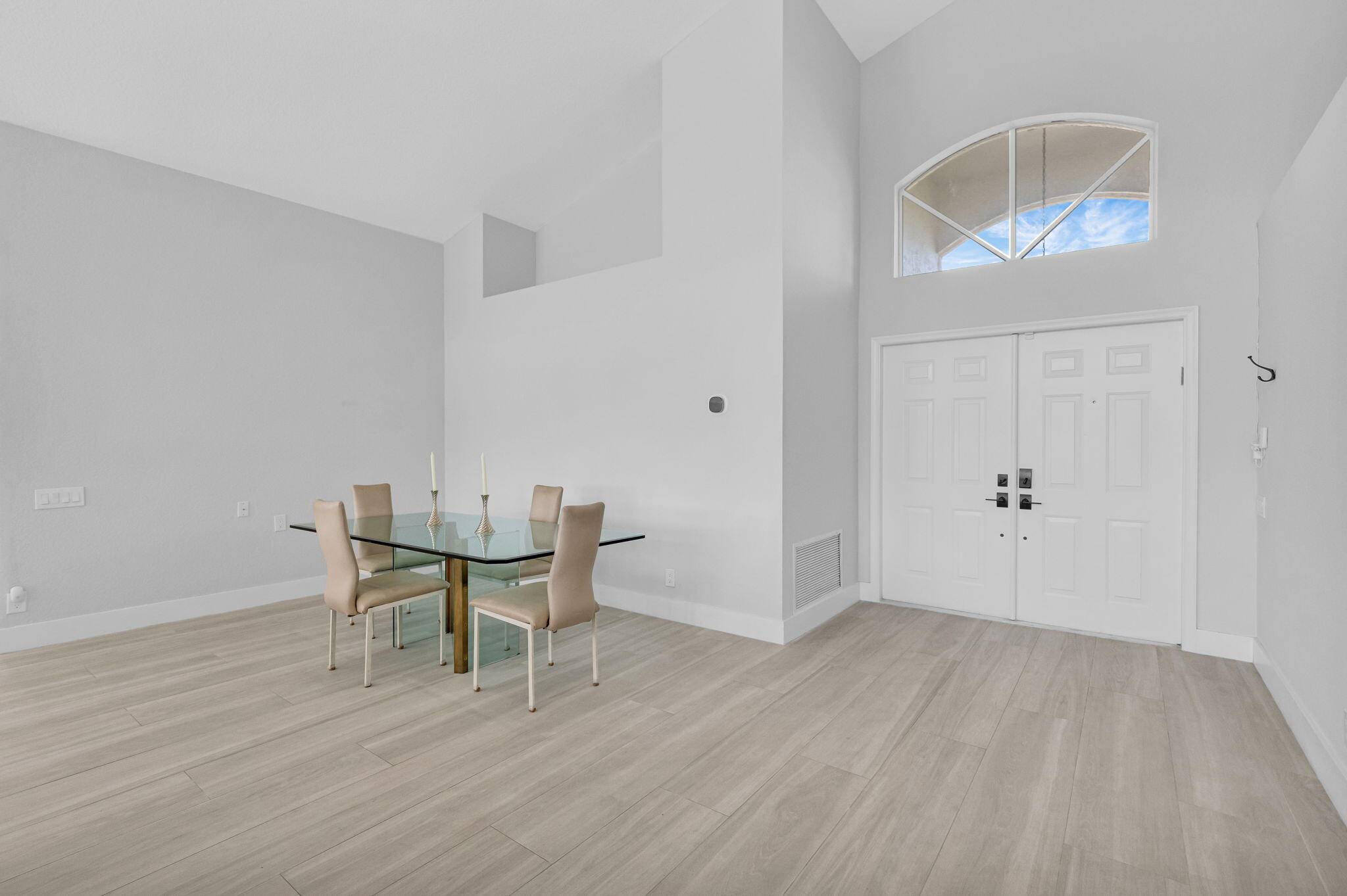 Boynton Beach, FL 33437,6000 Golf Villas DR