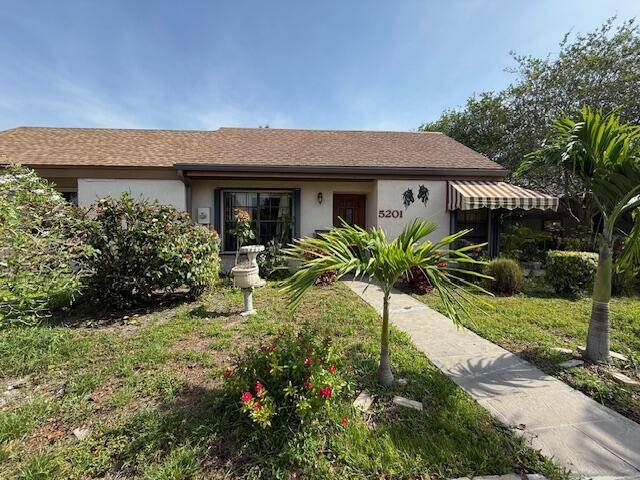 Palm Beach Gardens, FL 33418,5201 Spice DR