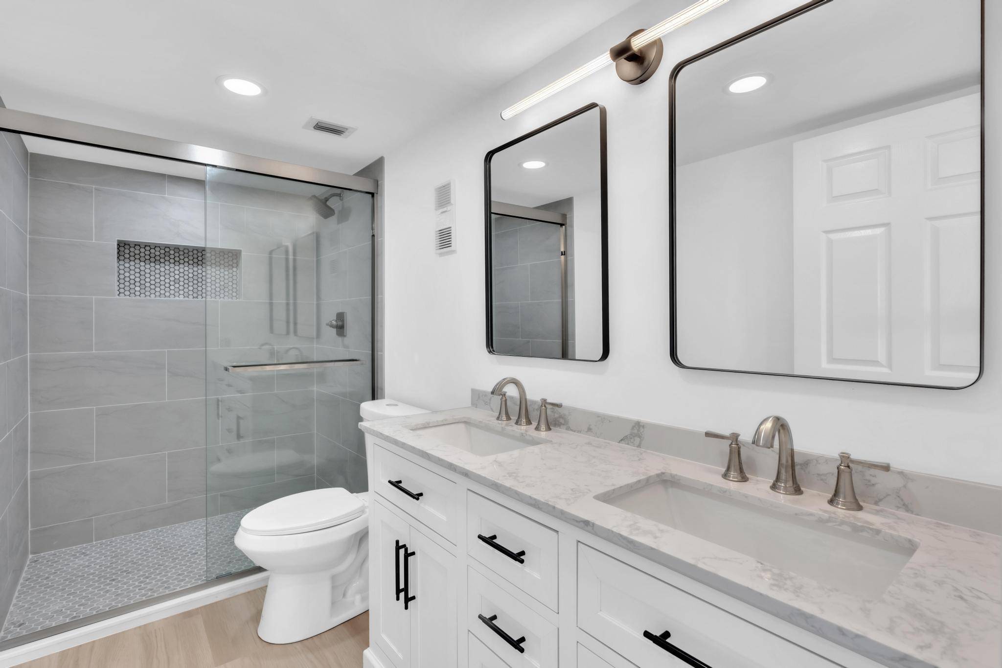 Delray Beach, FL 33446,7076 Huntington LN 806