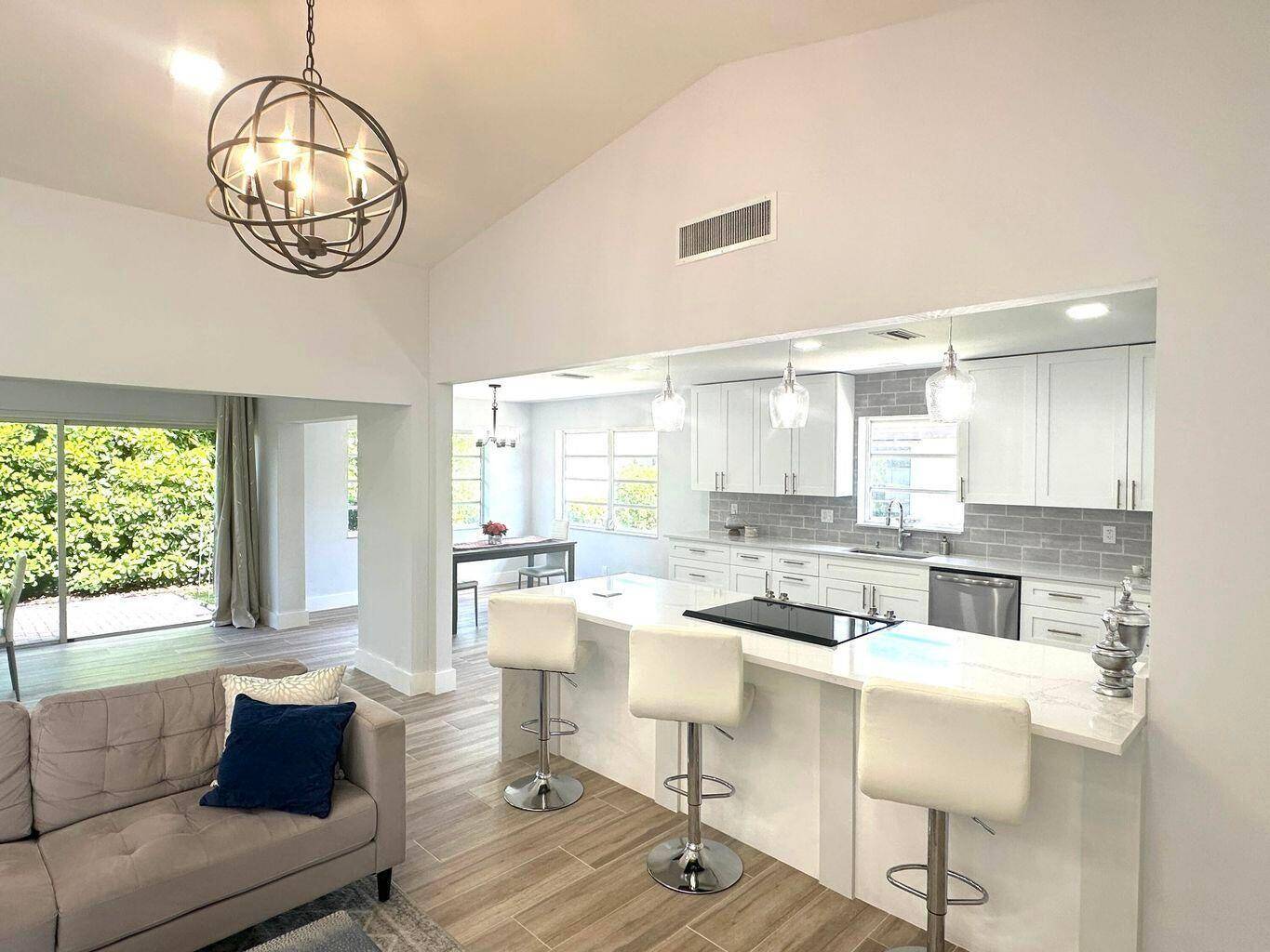 Boynton Beach, FL 33436,10723 S Greentrail DR
