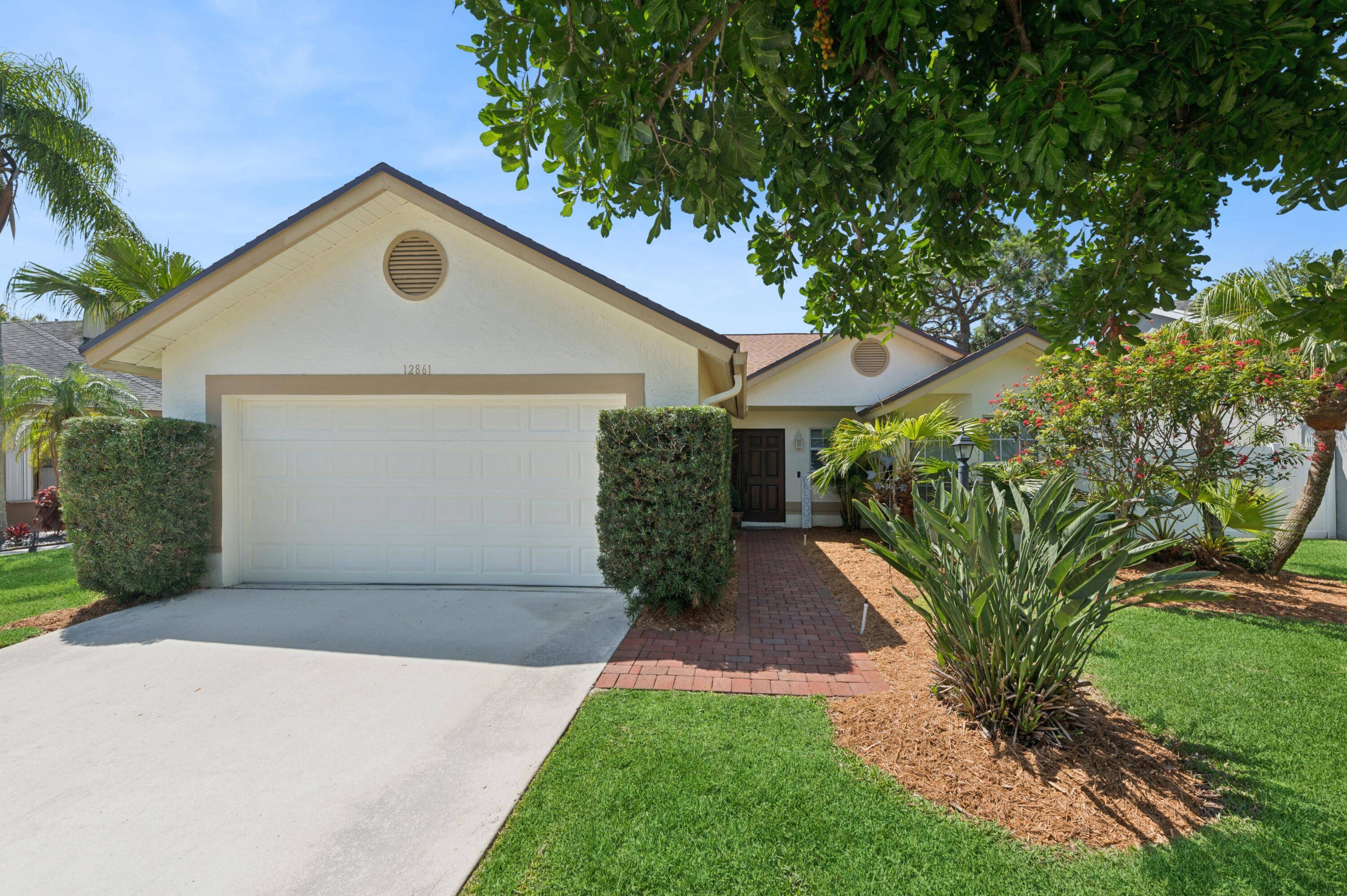 Wellington, FL 33414,12861 Meadowbend DR