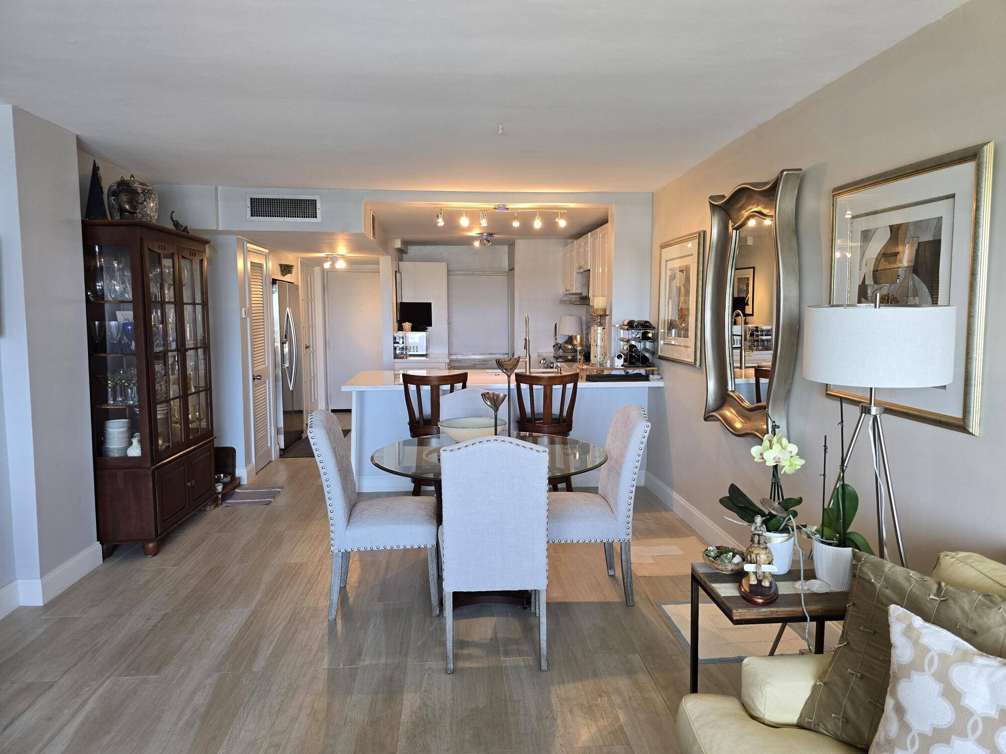 South Palm Beach, FL 33480,3581 S Ocean BLVD 7c