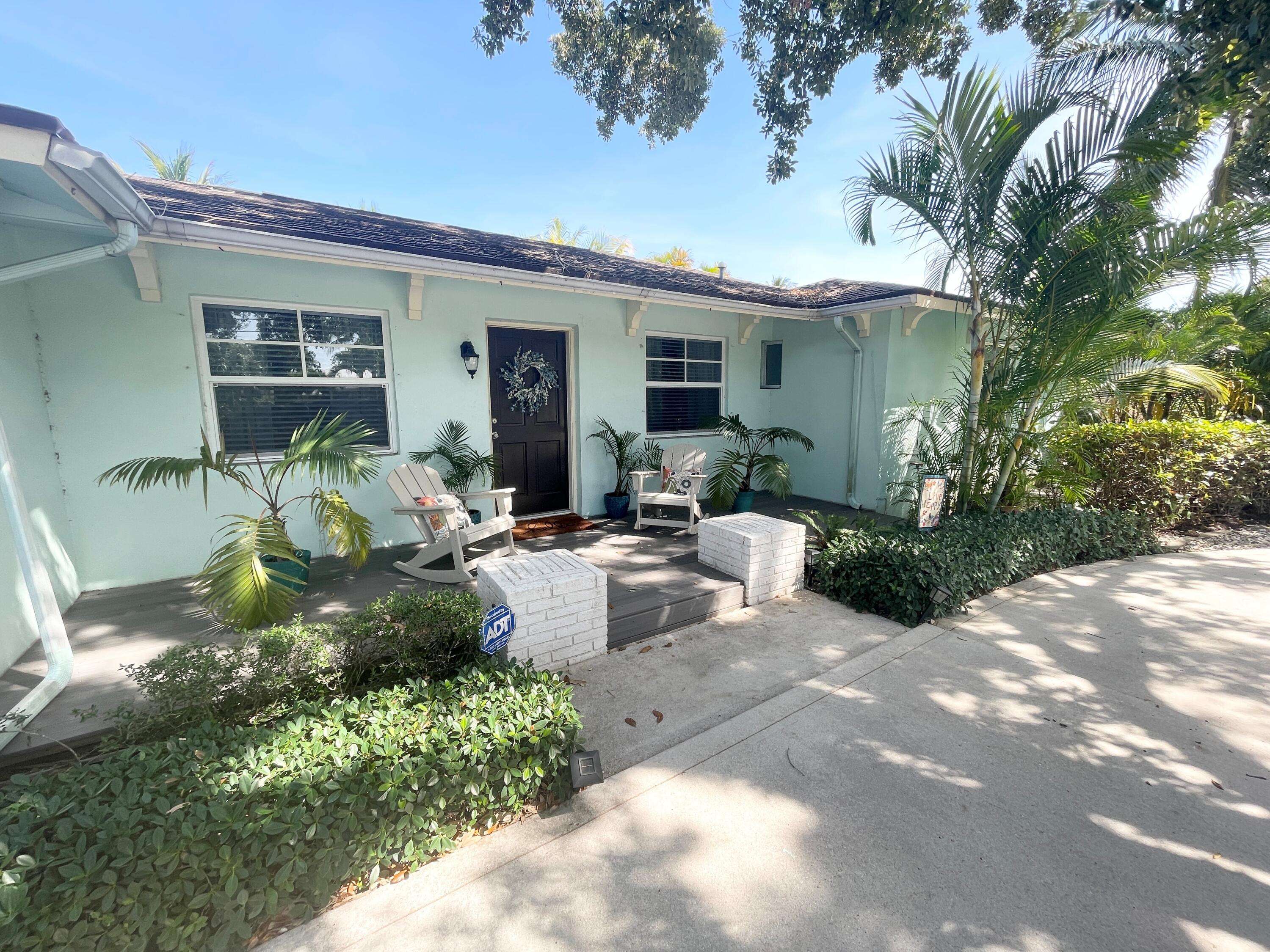 Tequesta, FL 33469,403 Riverside DR