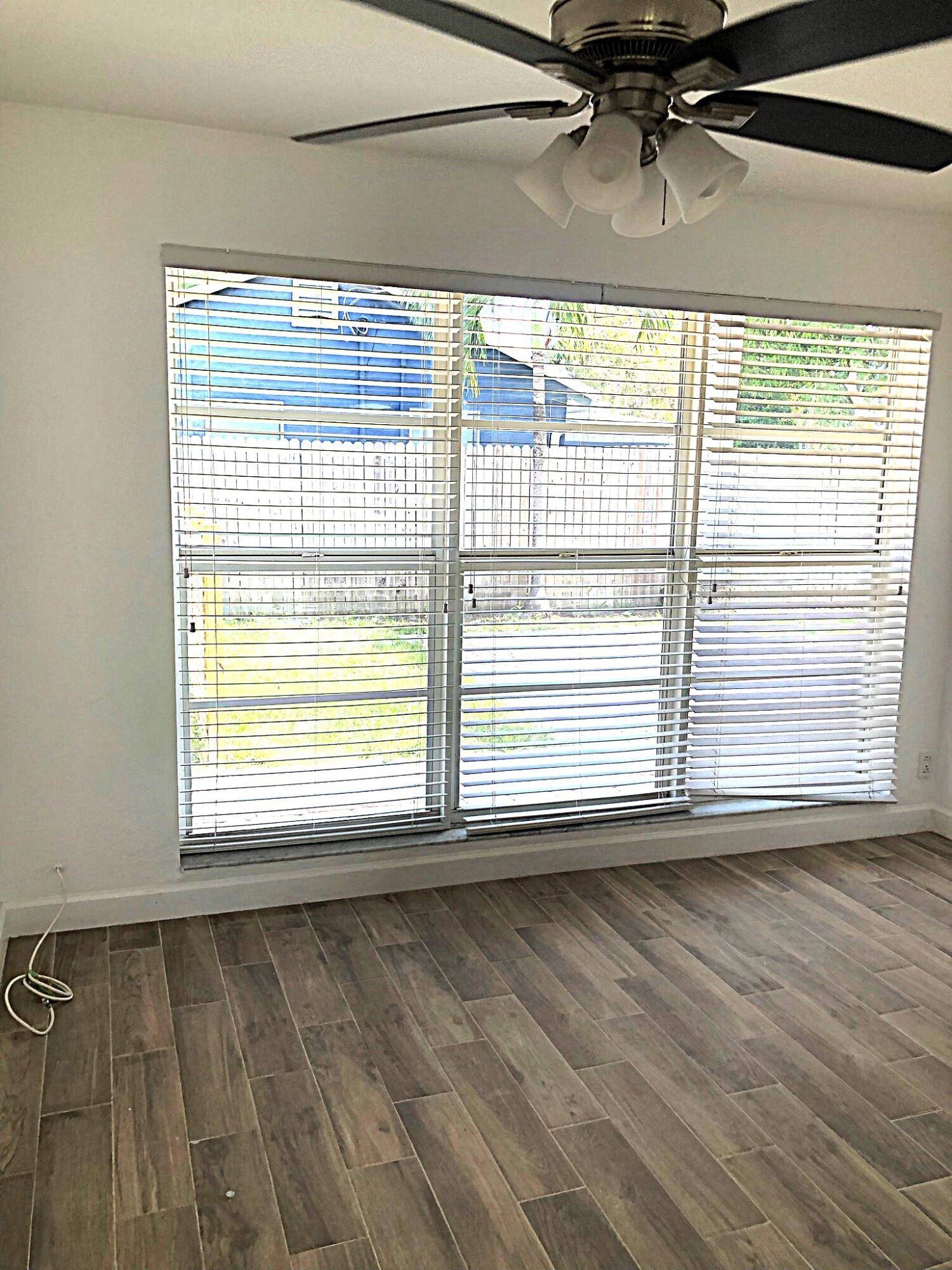Fort Lauderdale, FL 33304,1505 NE 15th AVE 3